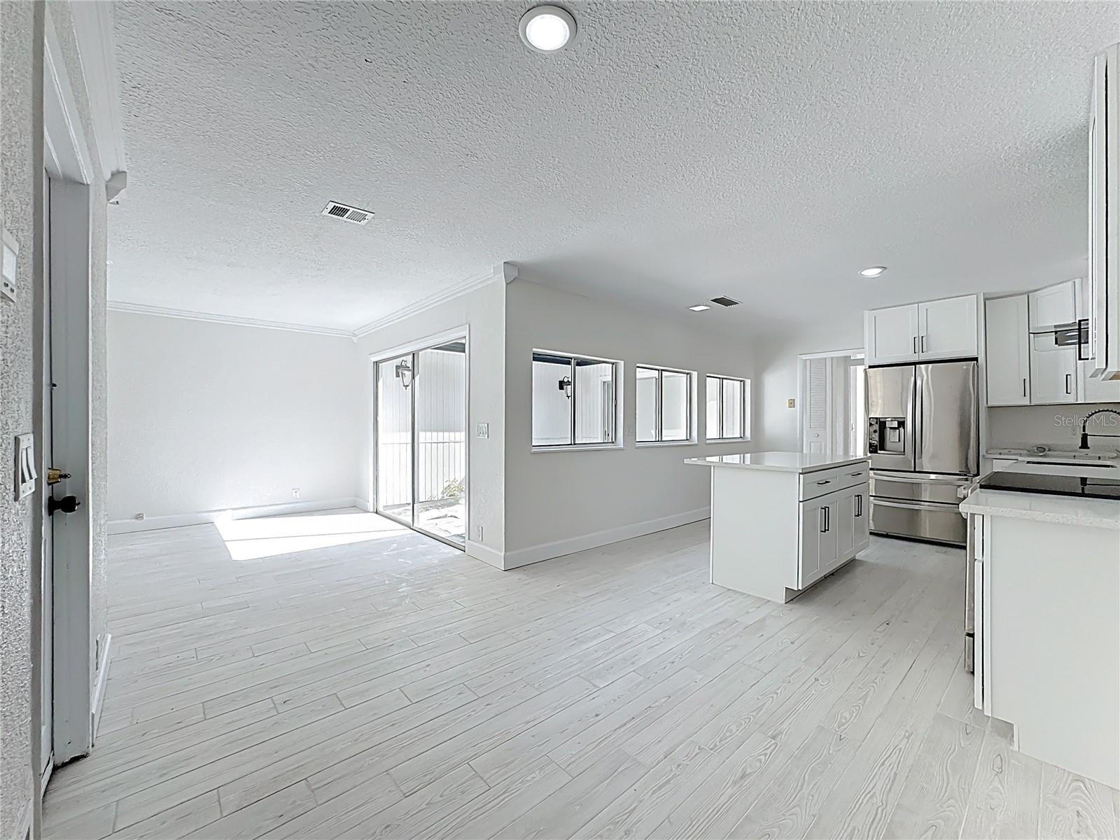 Image 28 of 70 For 1028 Princess Gate Boulevard