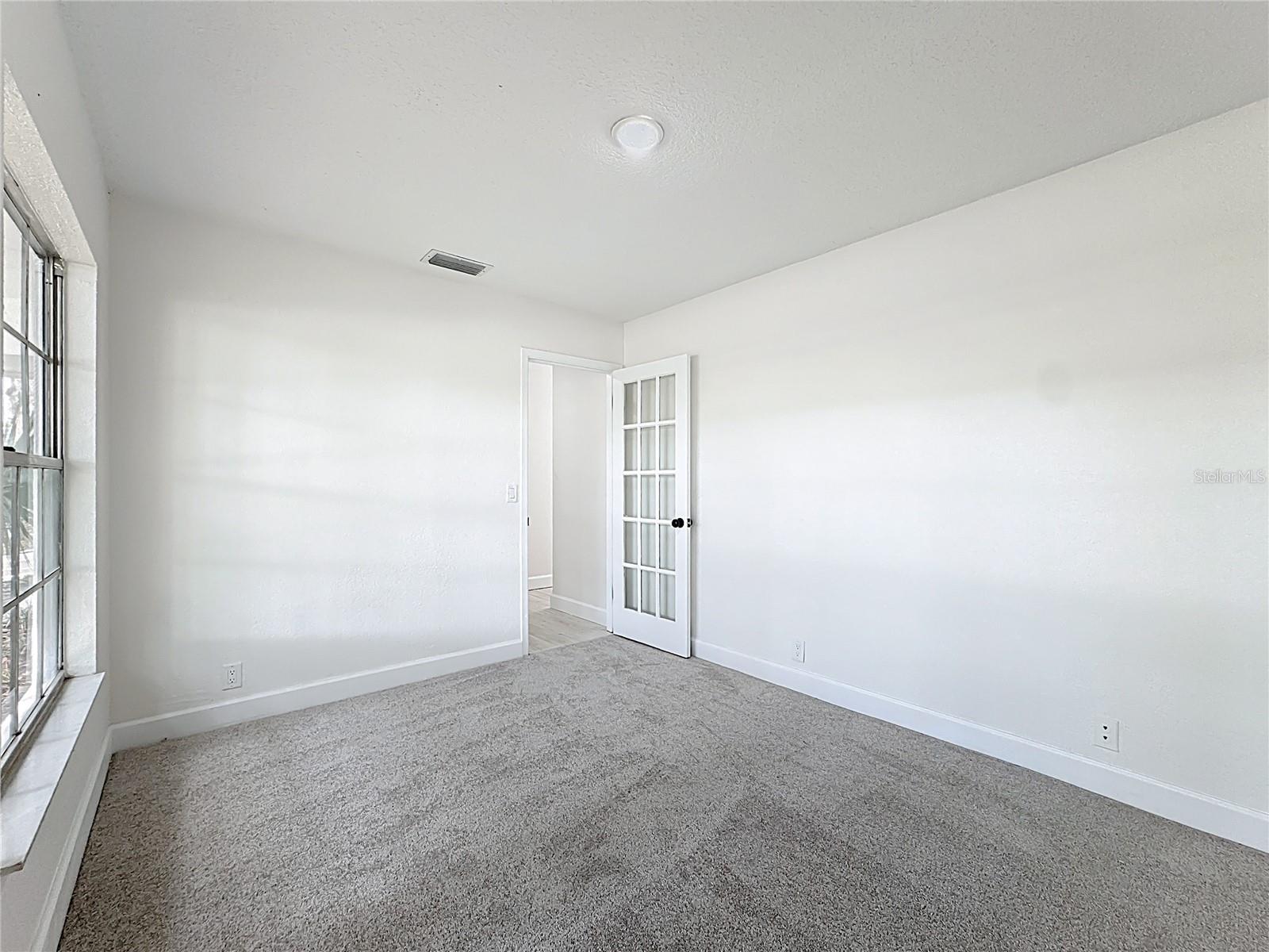 Image 43 of 70 For 1028 Princess Gate Boulevard