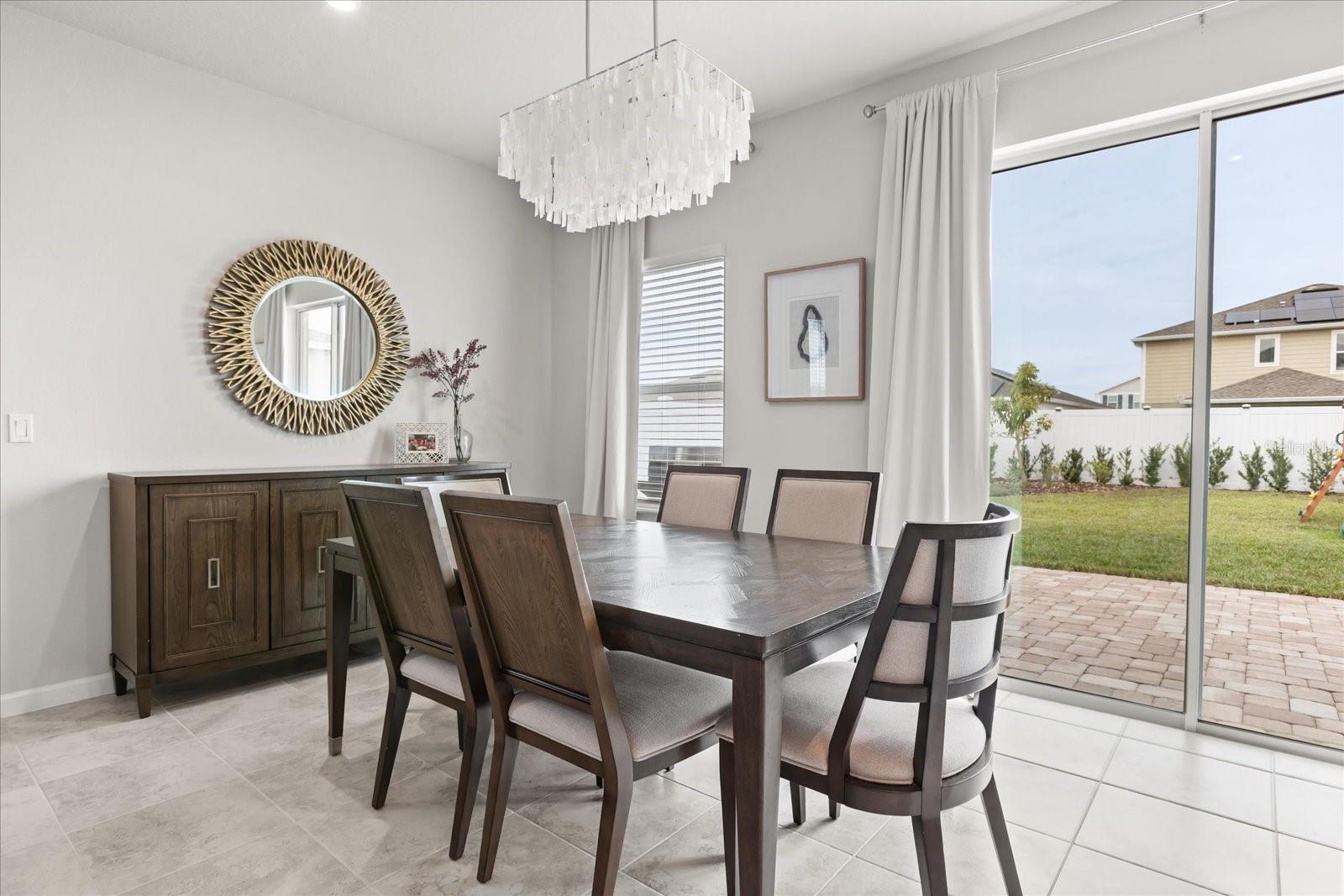 Image 11 of 42 For 5555 Toulouse Lane