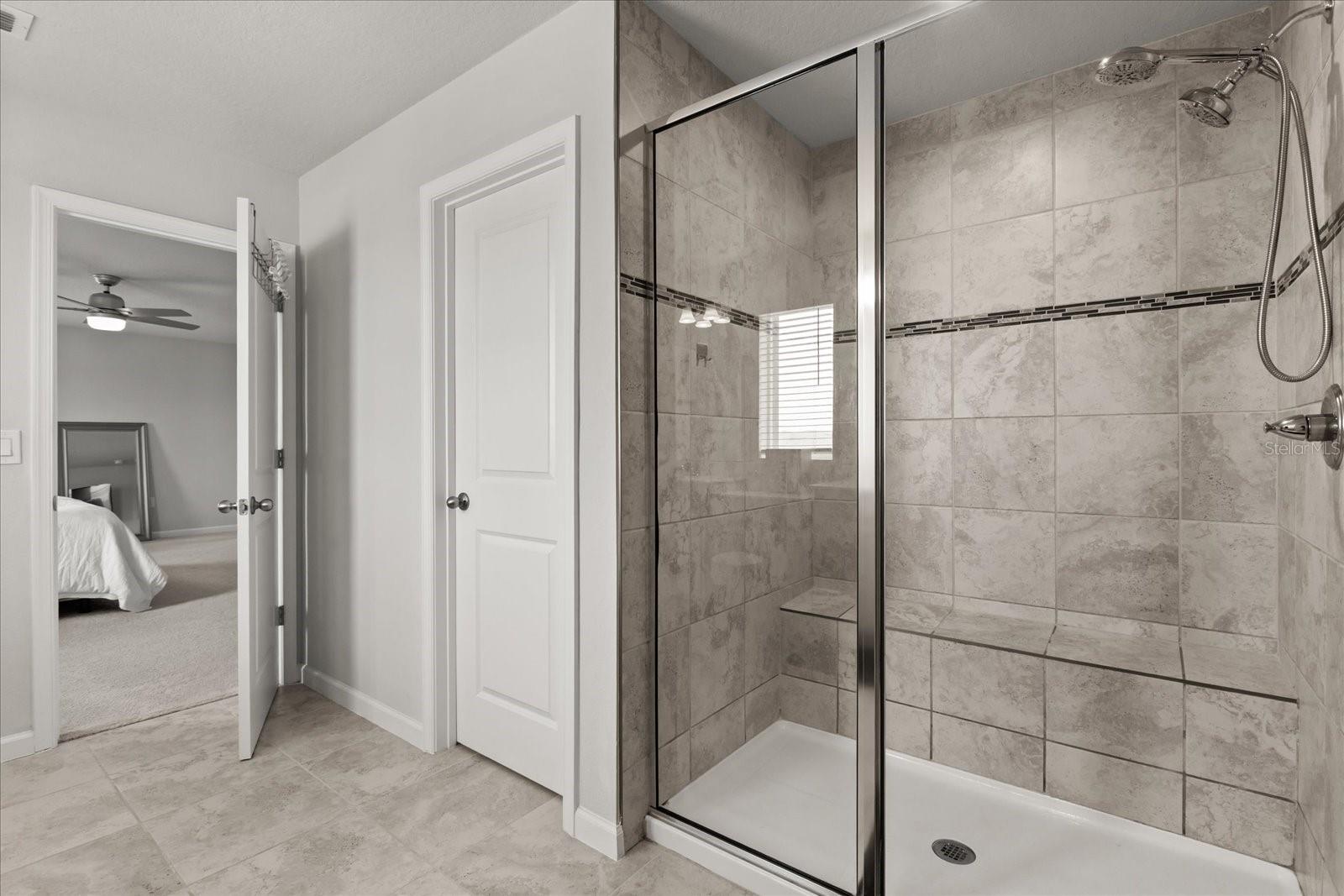 Image 27 of 42 For 5555 Toulouse Lane