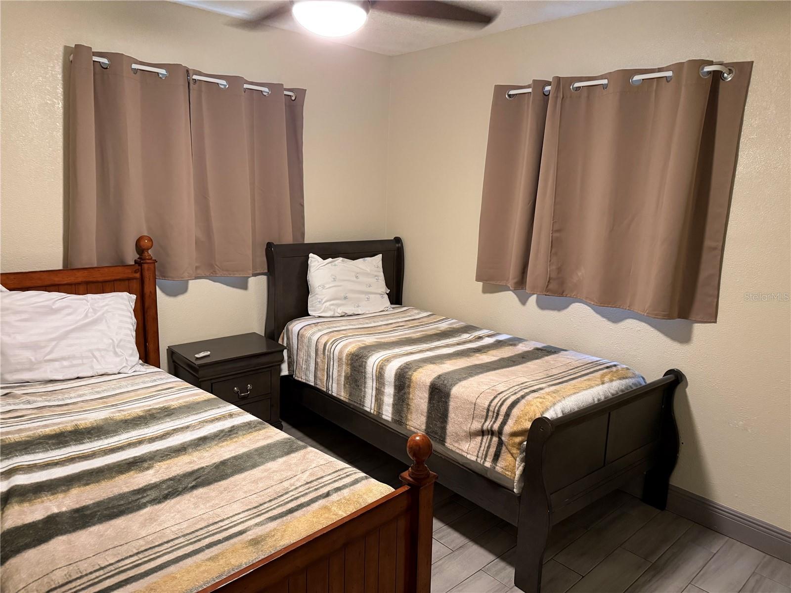 Image 14 of 28 For 3997 Orkney Avenue