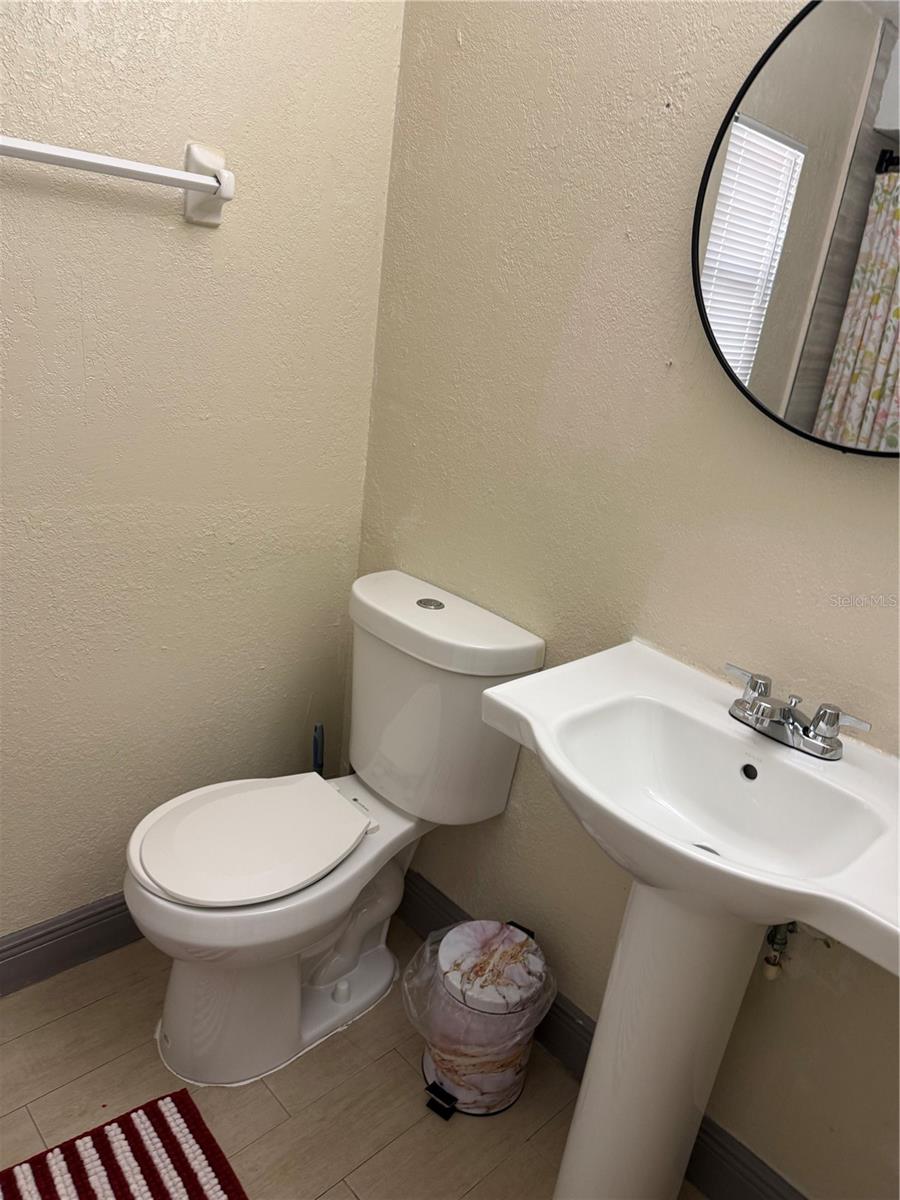 Image 25 of 28 For 3997 Orkney Avenue