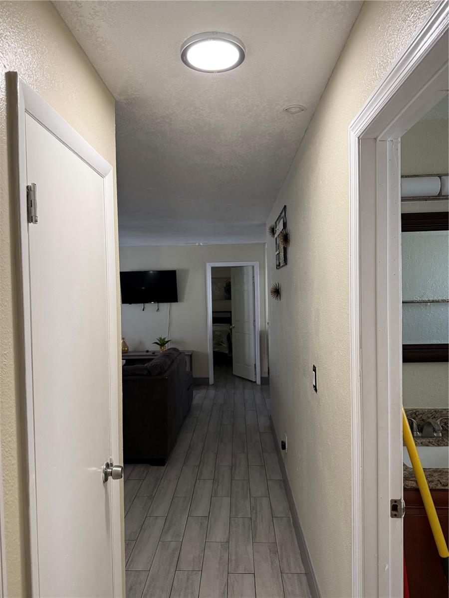 Image 5 of 28 For 3997 Orkney Avenue