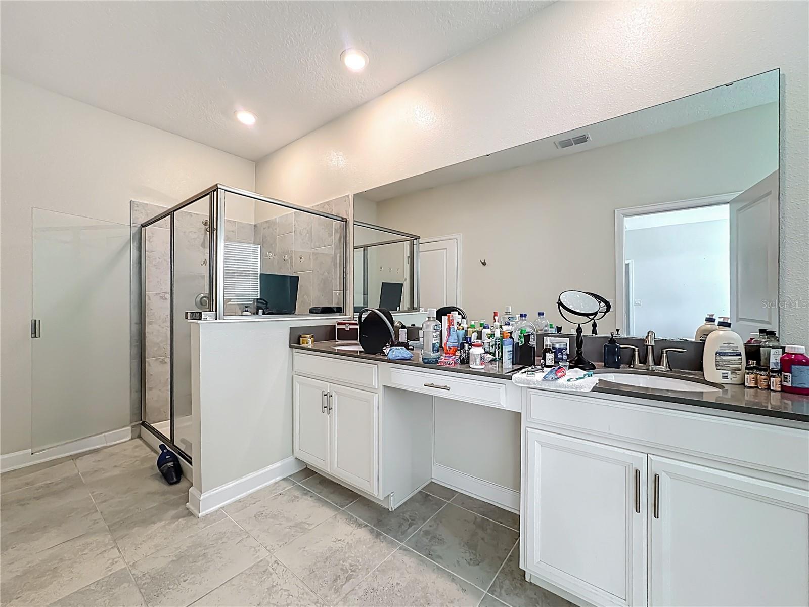 Image 28 of 58 For 4900 Lotta Court