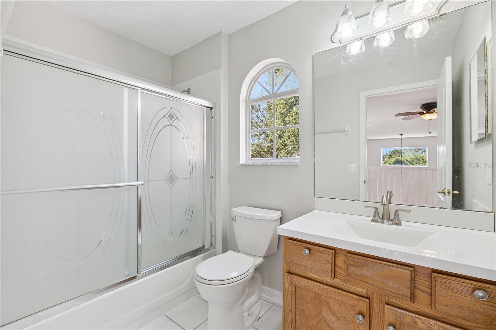 Image 24 of 36 For 10125 Foxhurst Court