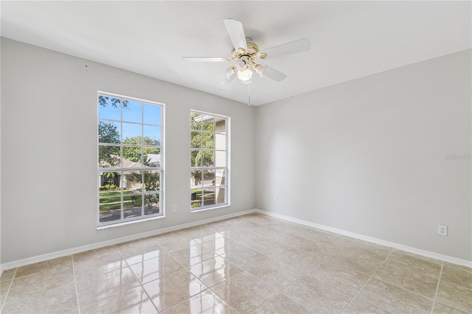 Image 33 of 36 For 10125 Foxhurst Court