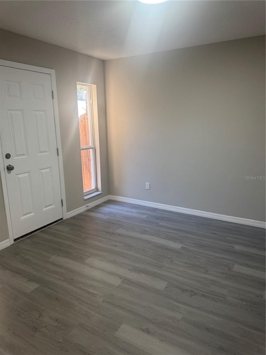 Image 10 of 29 For 788 Lincoln Parkway