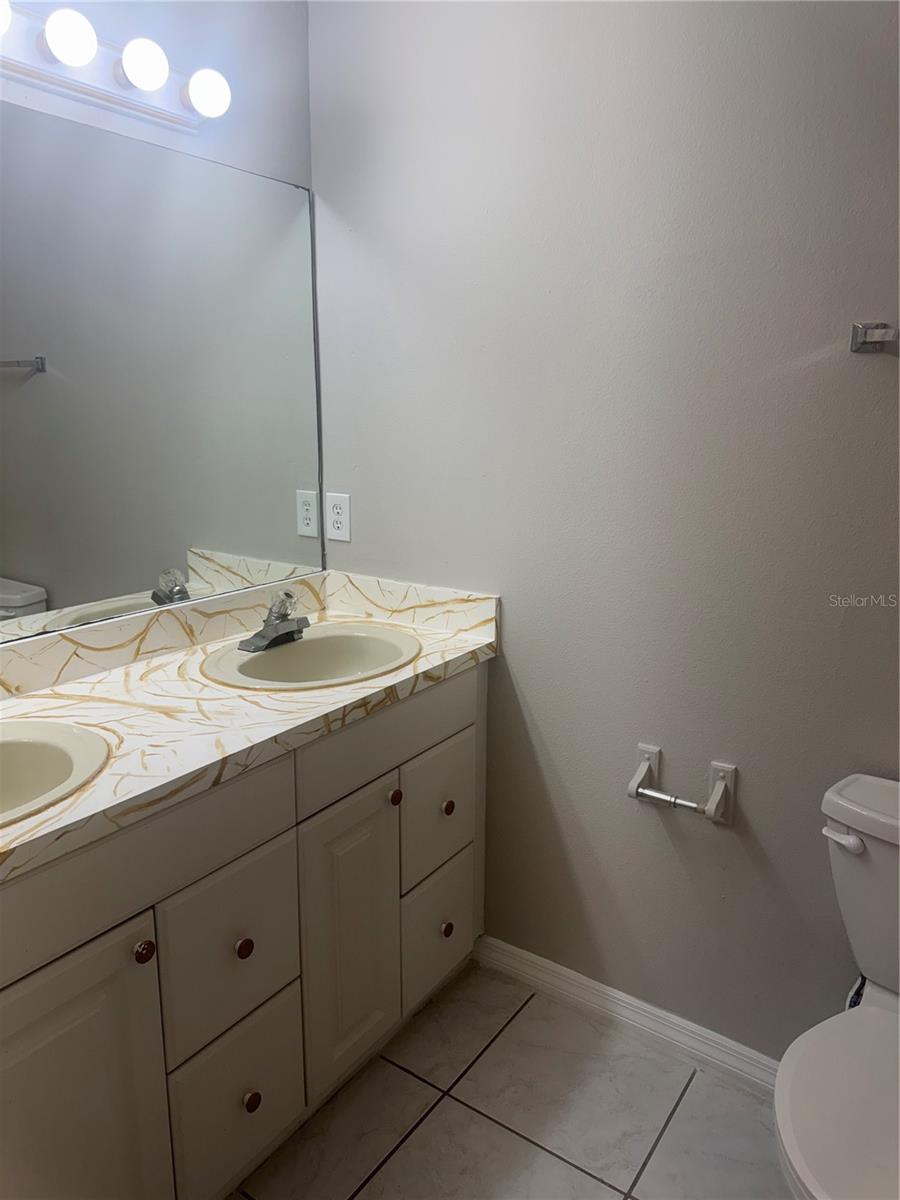 Image 22 of 29 For 788 Lincoln Parkway