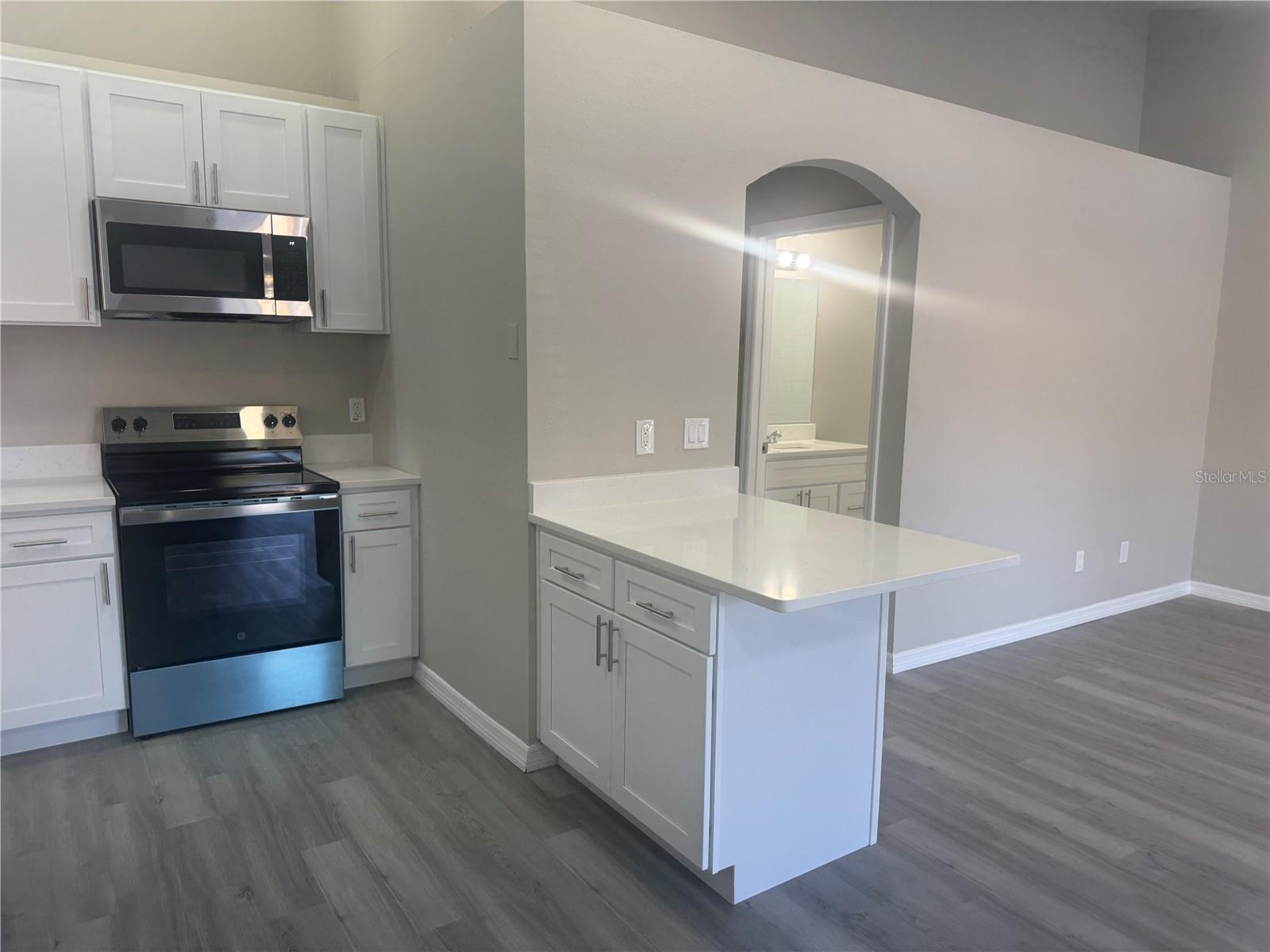 Image 5 of 29 For 788 Lincoln Parkway