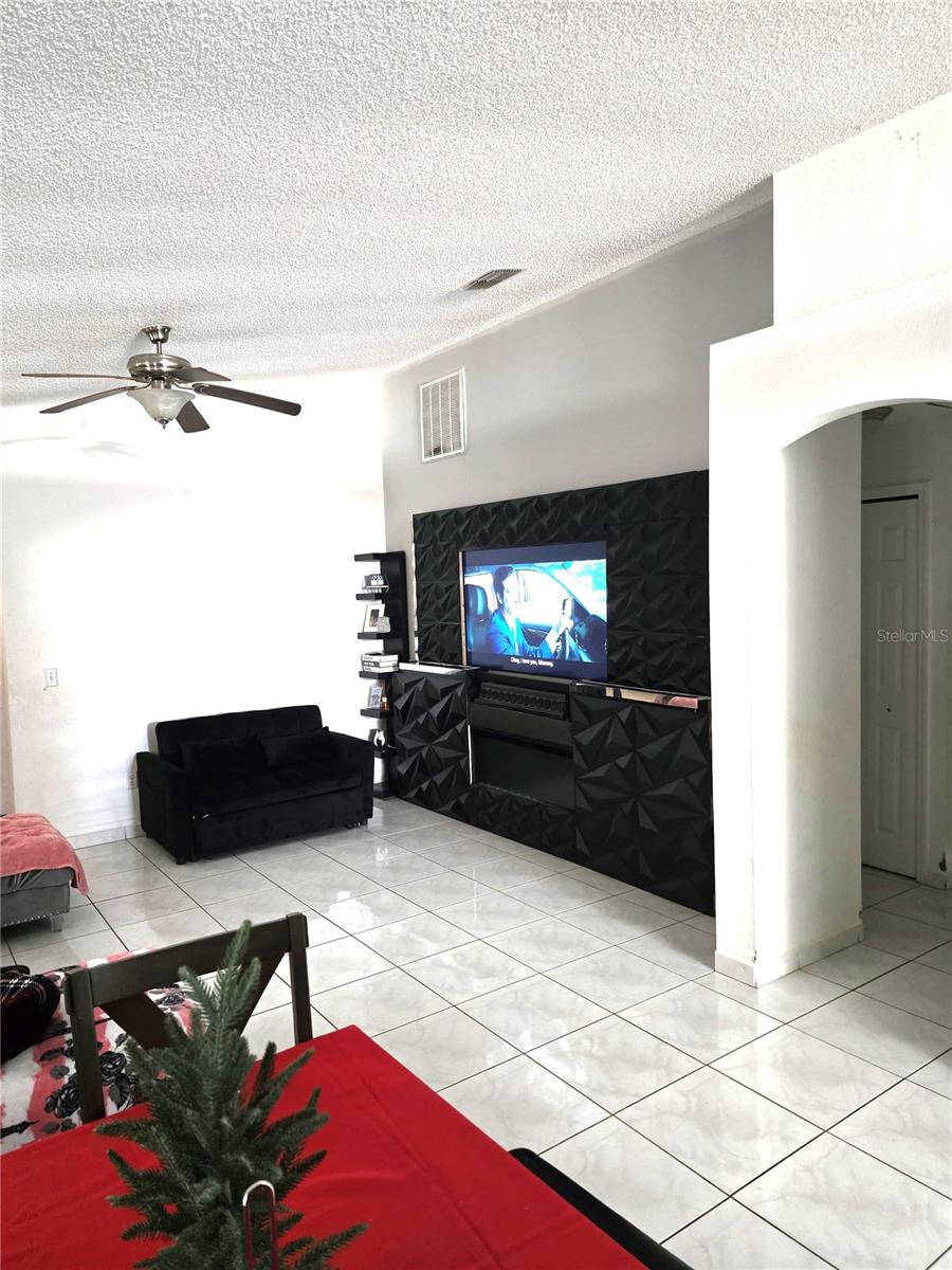 Image 3 of 8 For 2411 Condado Court