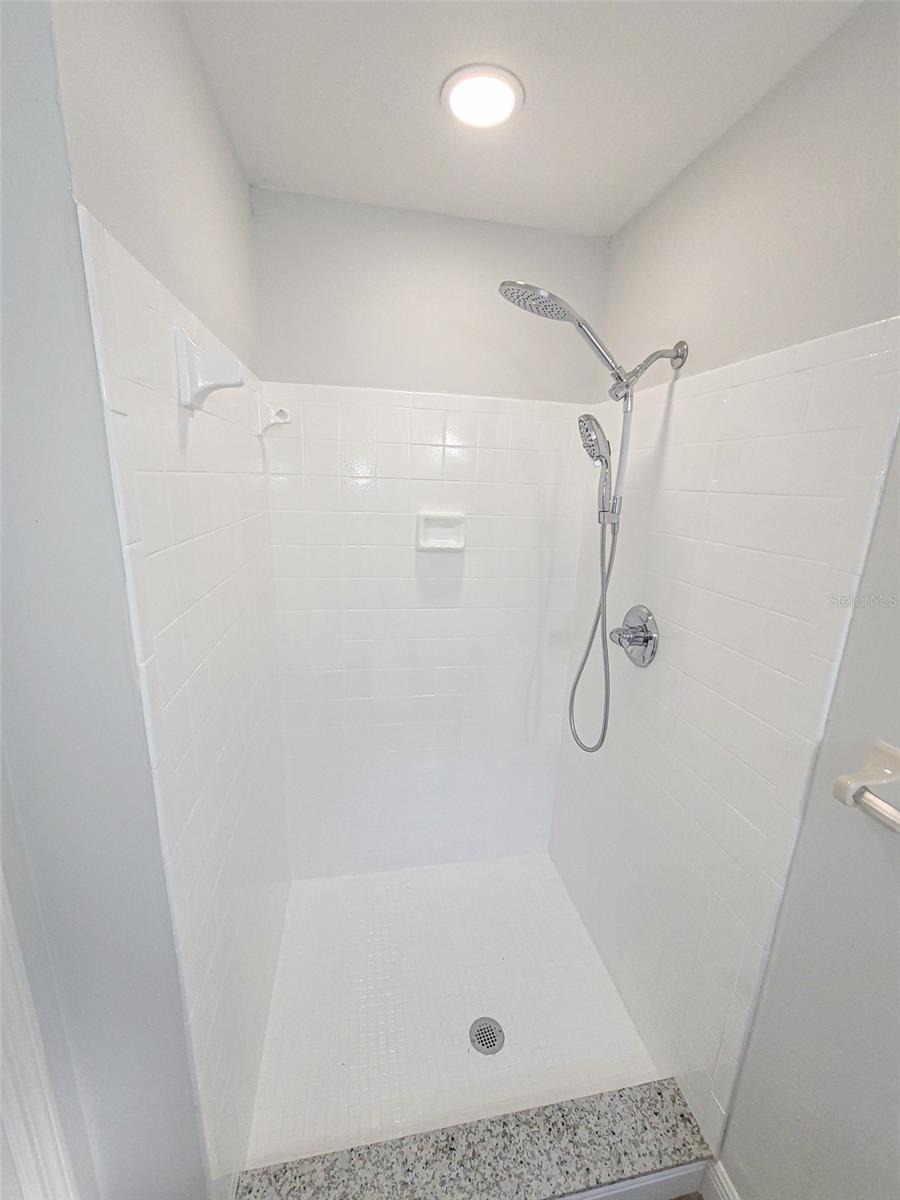 Image 24 of 34 For 2160 36th Street