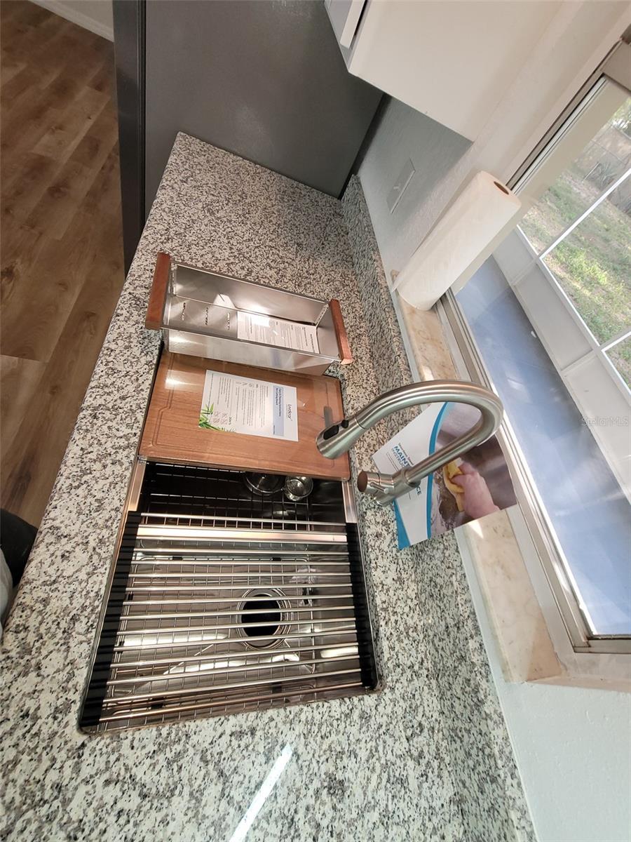 Image 7 of 34 For 2160 36th Street