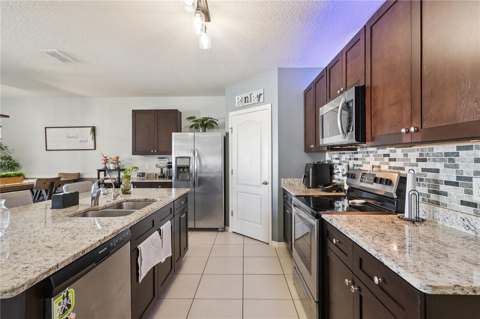 Image 7 of 14 For 248 Tanglewood Drive