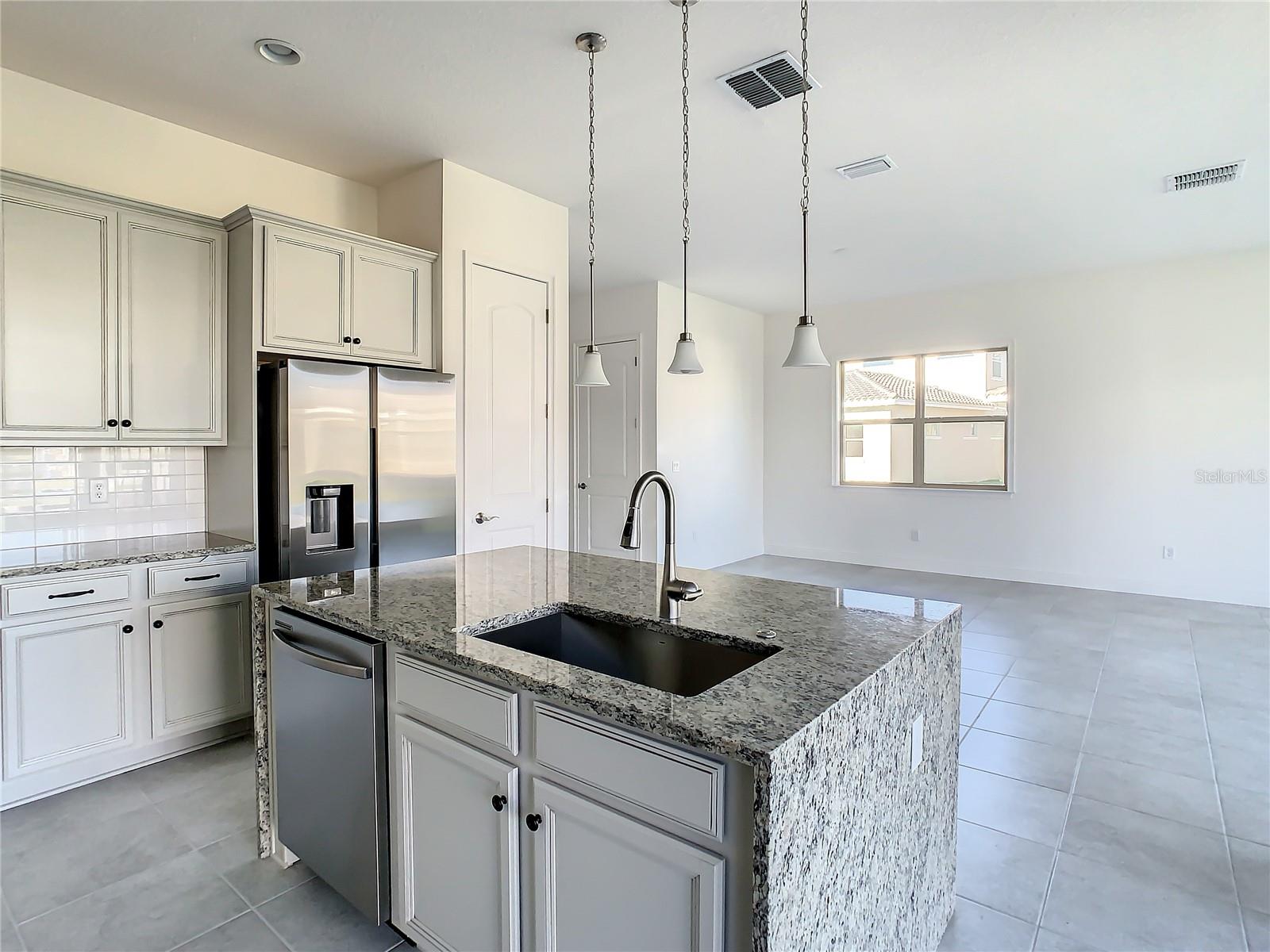 Image 14 of 59 For 13501 Abberwick Drive