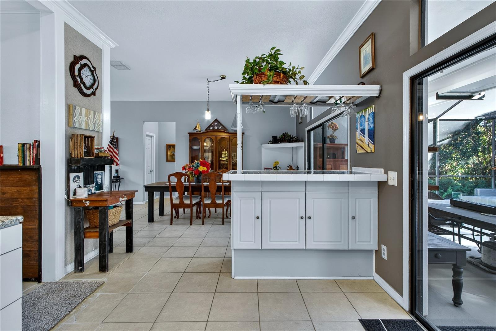 Image 13 of 51 For 1014 Willa Lake Circle