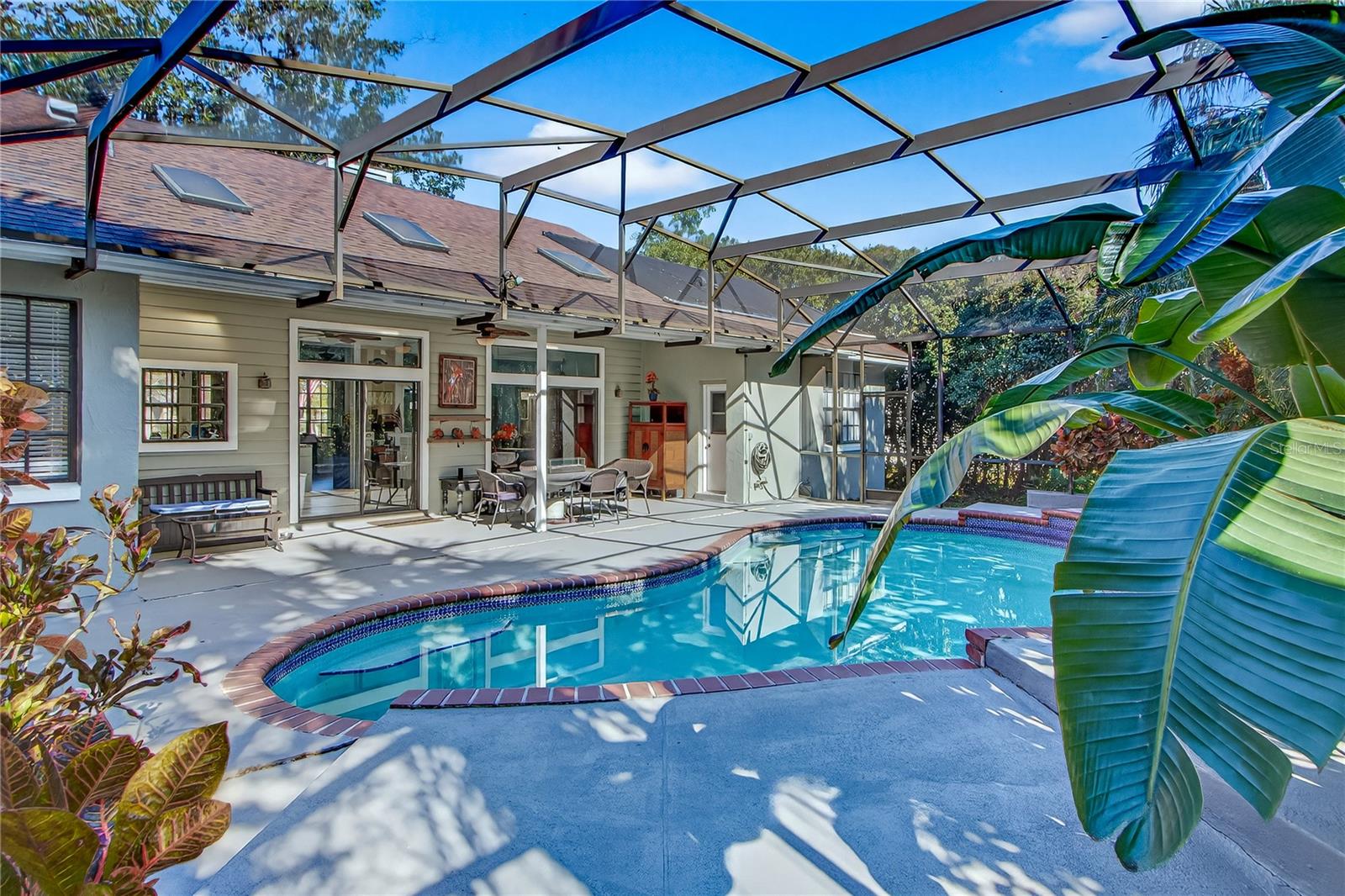 Image 22 of 51 For 1014 Willa Lake Circle