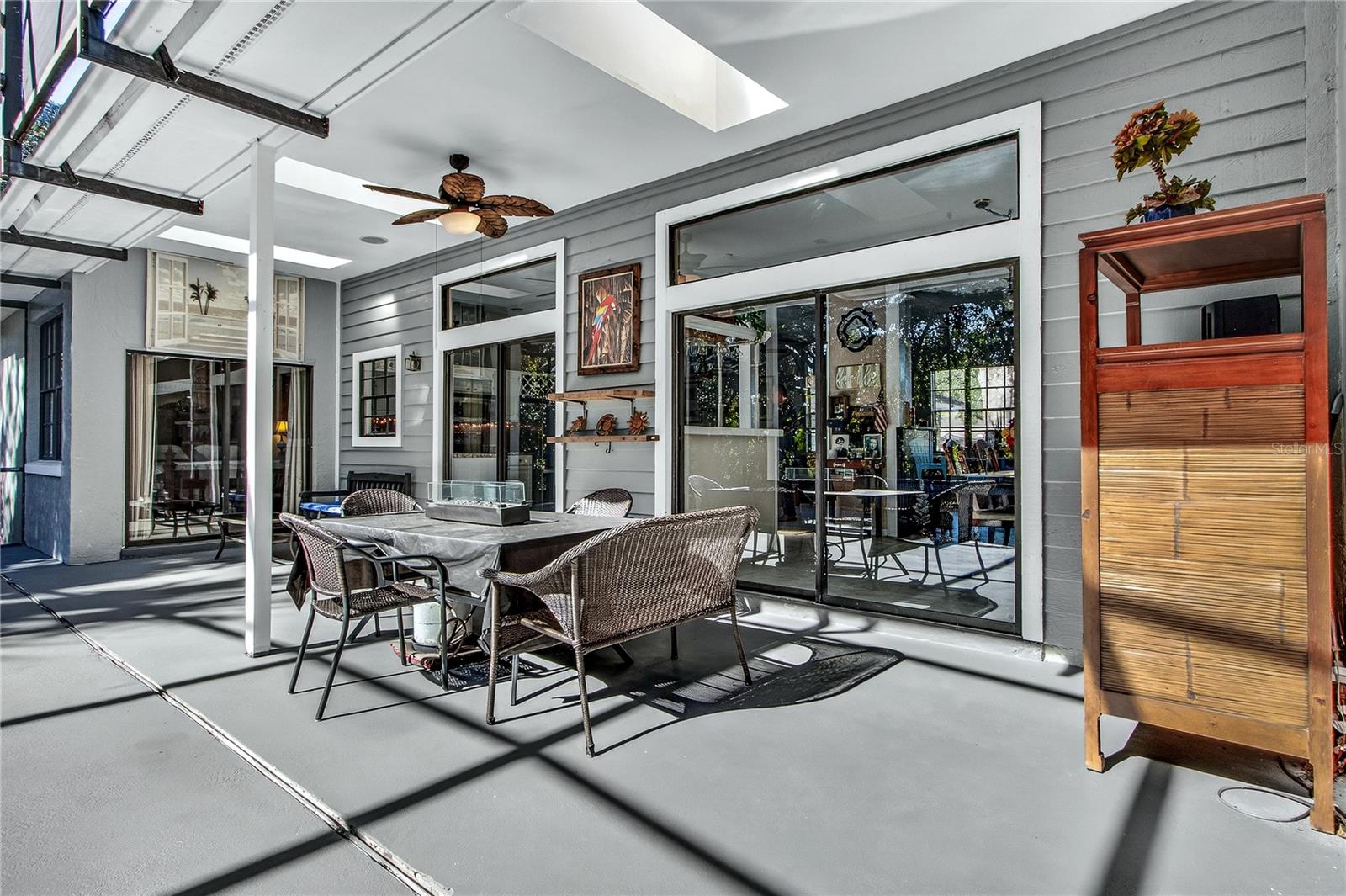 Image 23 of 51 For 1014 Willa Lake Circle