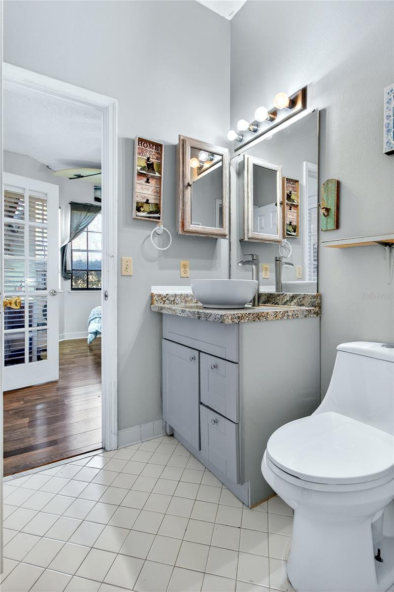 Image 25 of 51 For 1014 Willa Lake Circle