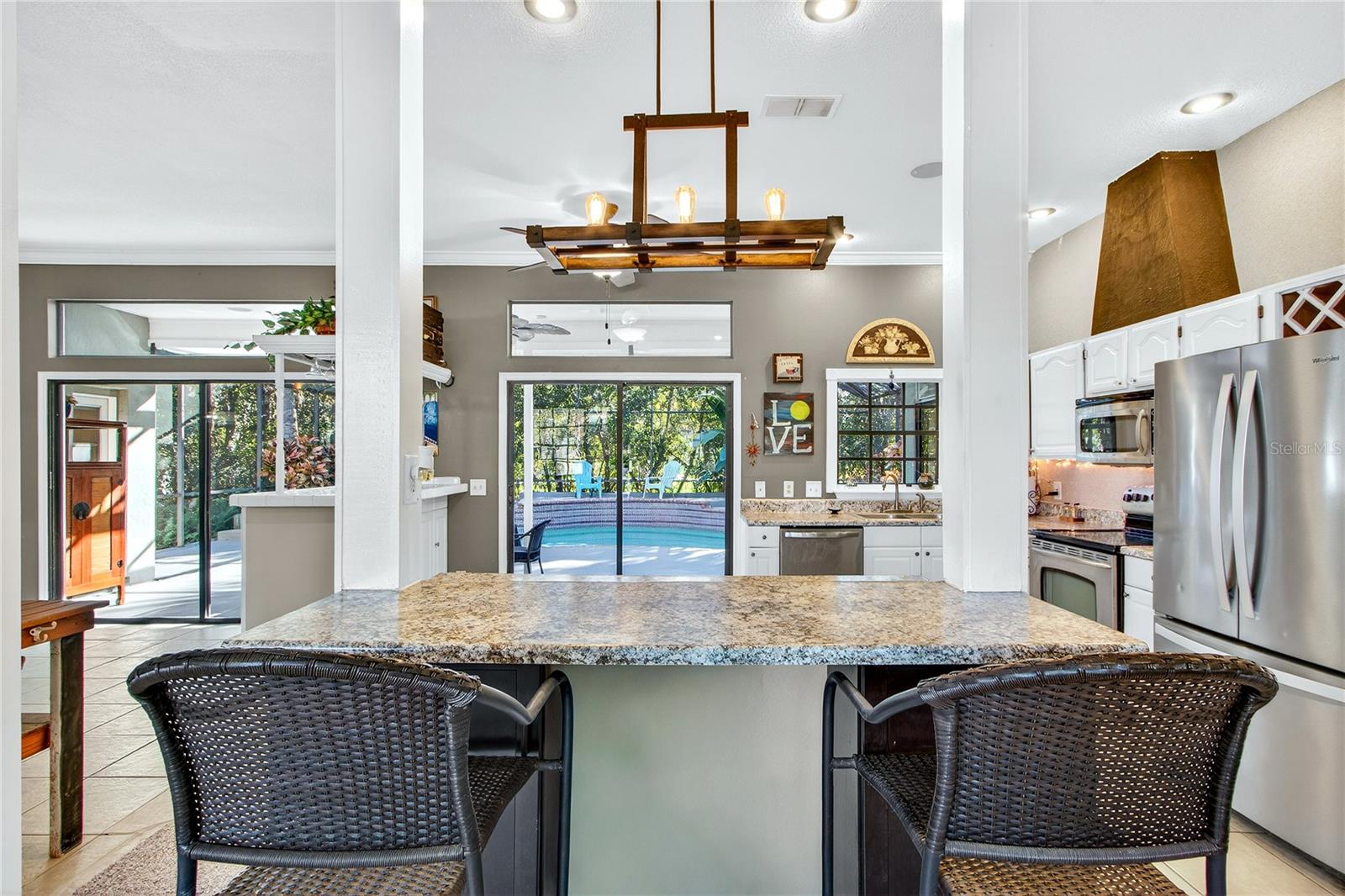 Image 9 of 51 For 1014 Willa Lake Circle