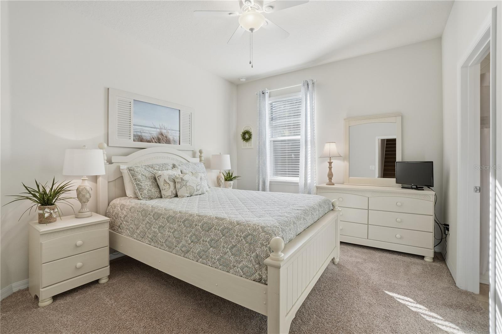 Image 26 of 52 For 8585 Dufferin Lane