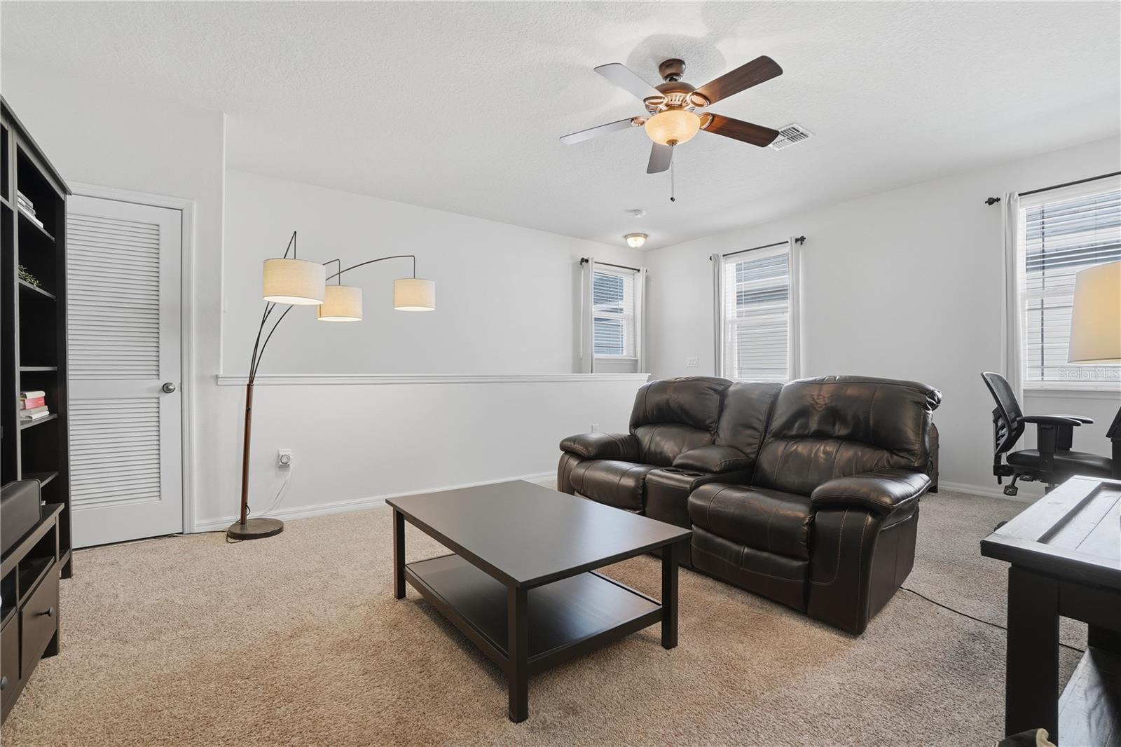 Image 34 of 52 For 8585 Dufferin Lane