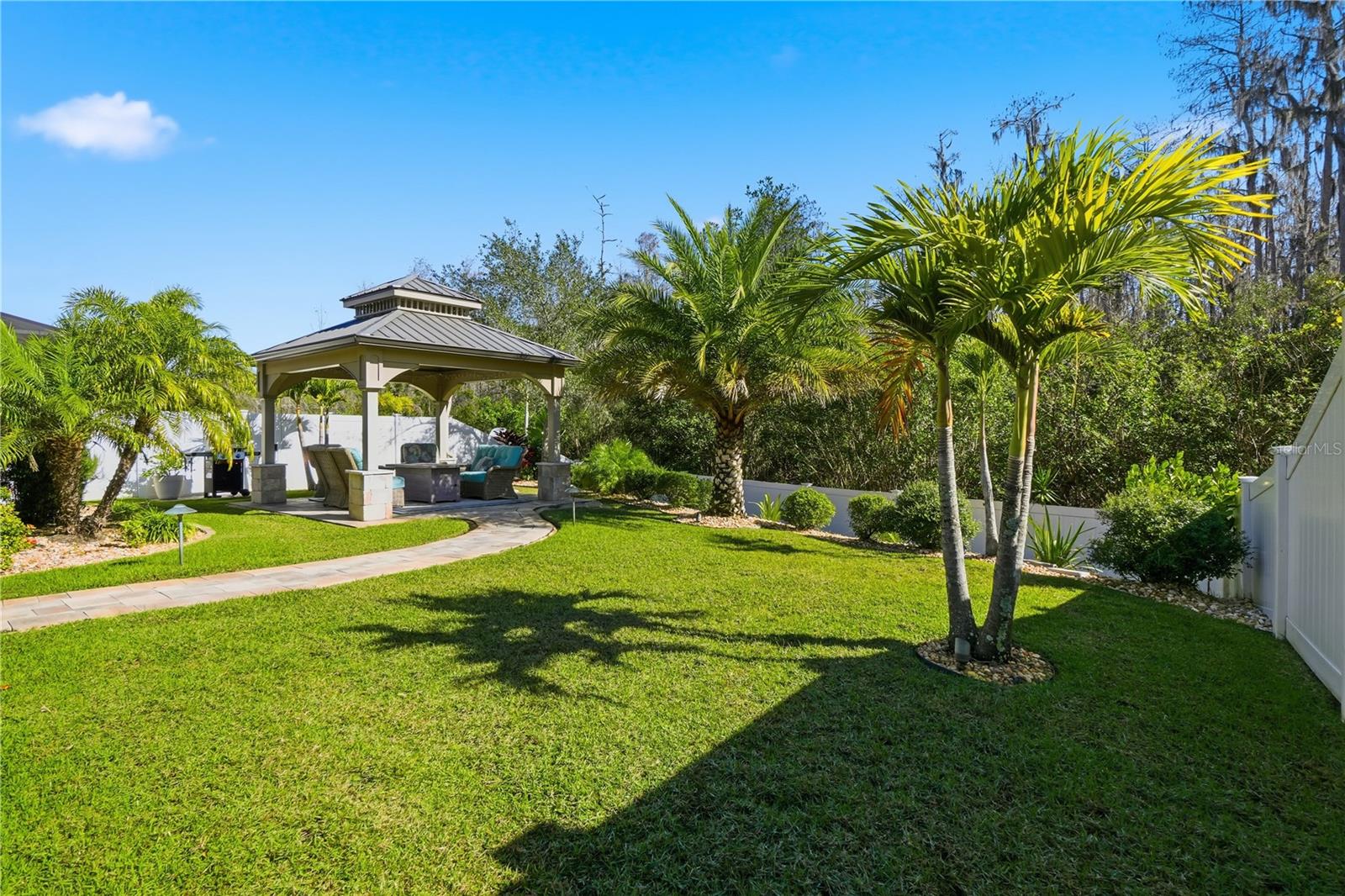 Image 41 of 52 For 8585 Dufferin Lane