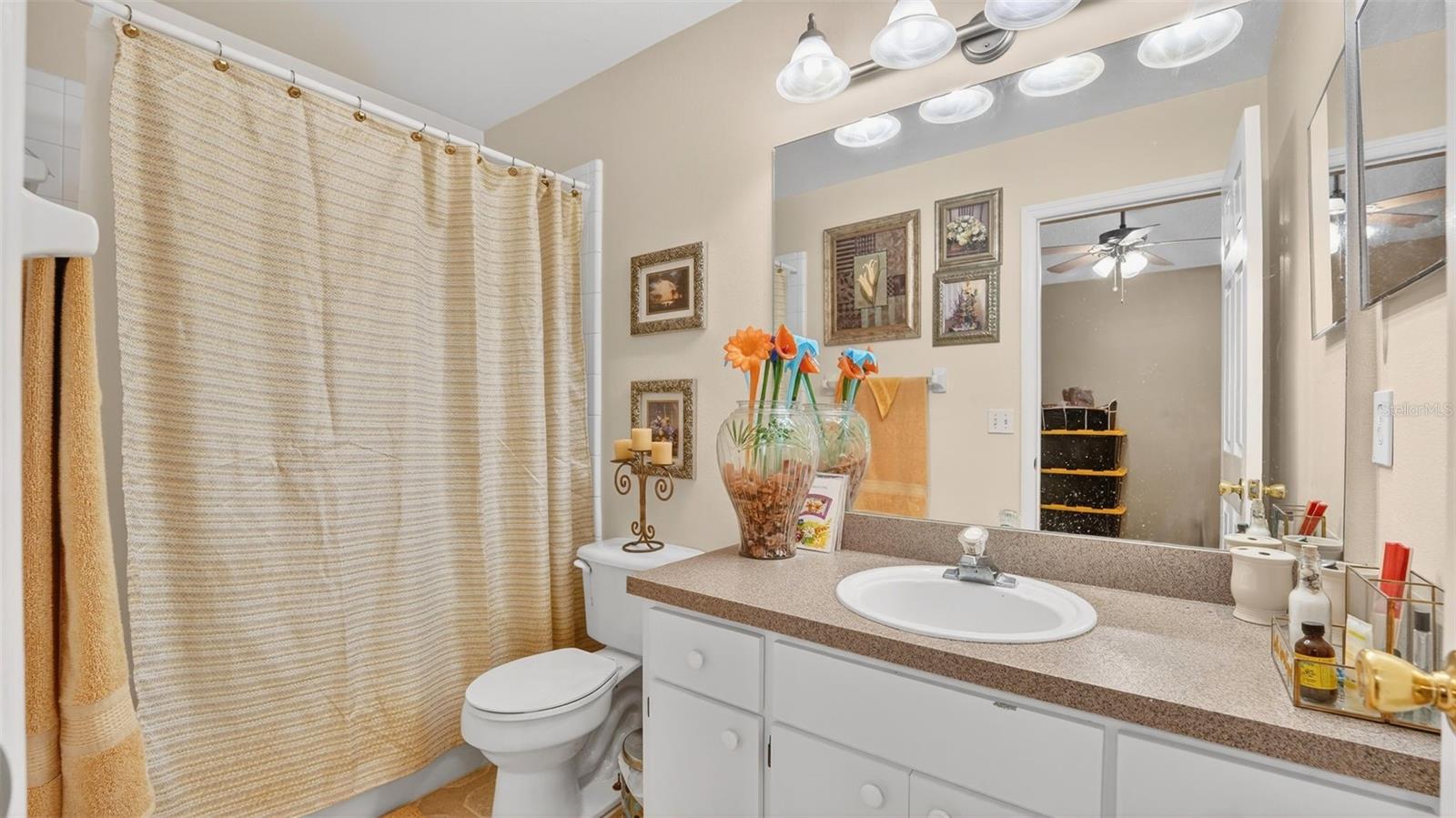 Image 15 of 24 For 2213 Hannah Lane