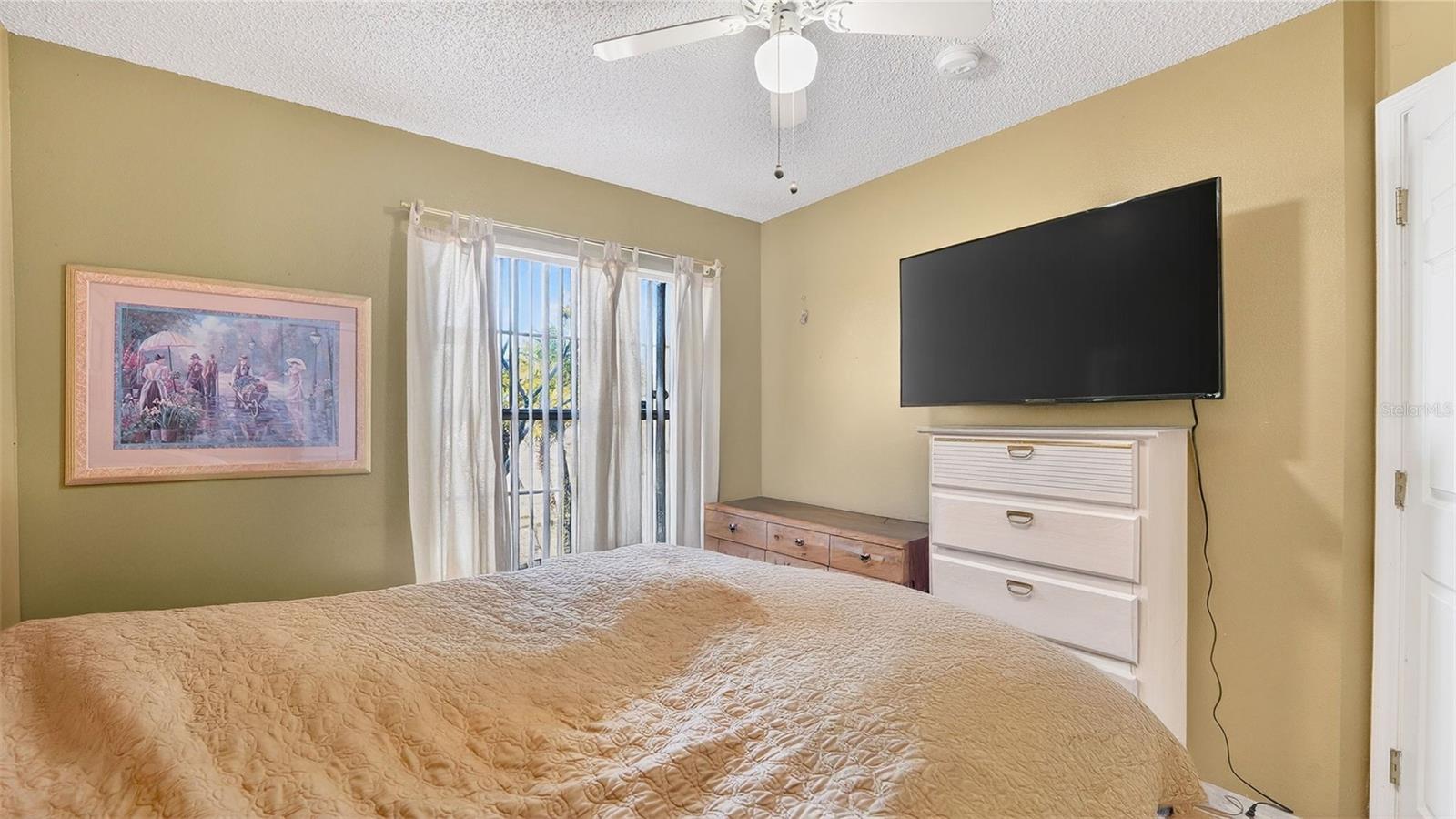 Image 19 of 24 For 2213 Hannah Lane