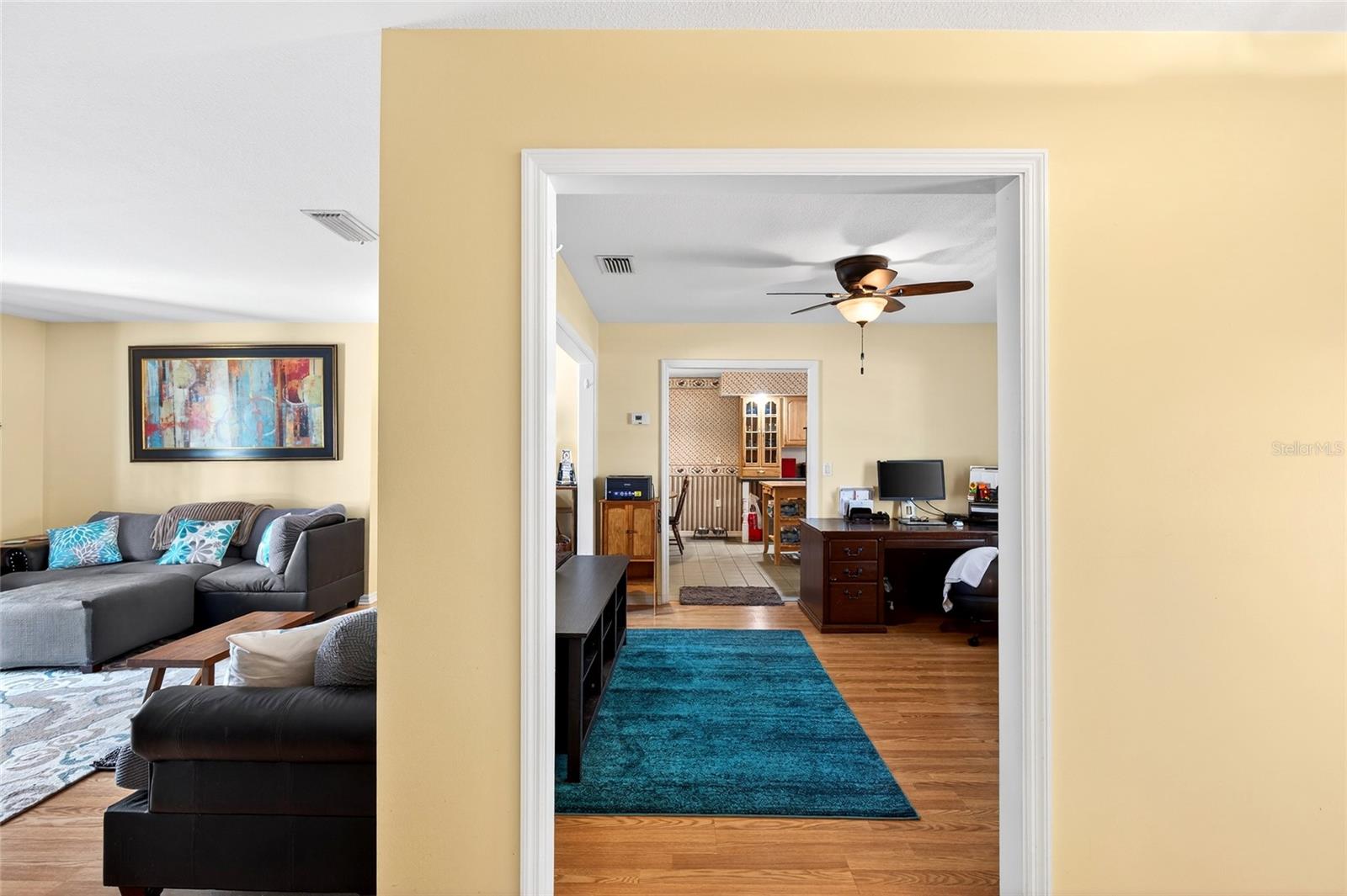 Image 13 of 44 For 5940 57th Loop