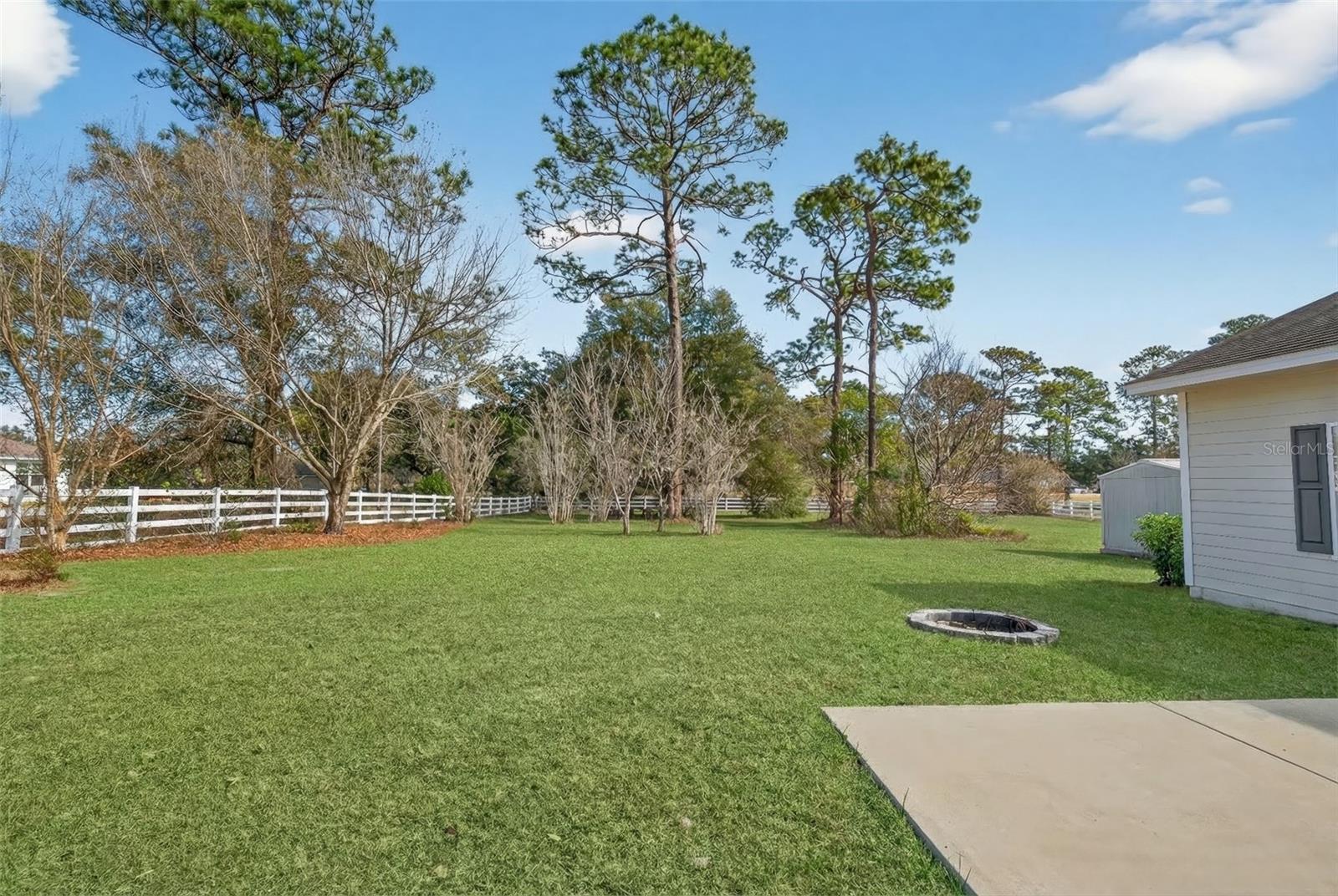 Image 39 of 44 For 5940 57th Loop