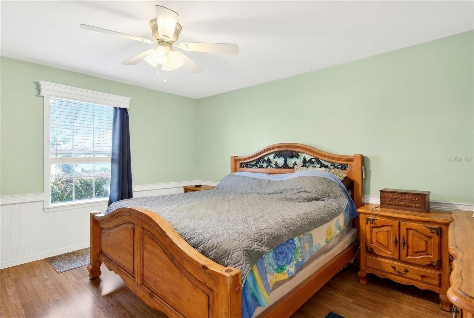 Image 6 of 44 For 5940 57th Loop