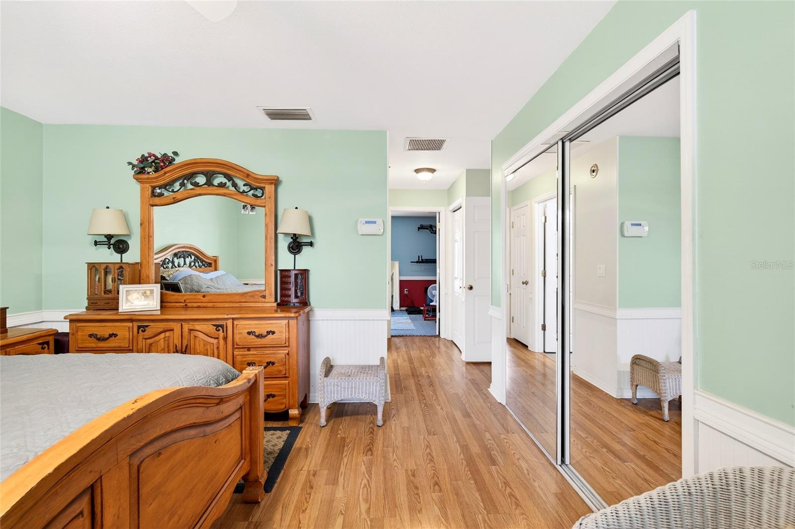 Image 7 of 44 For 5940 57th Loop