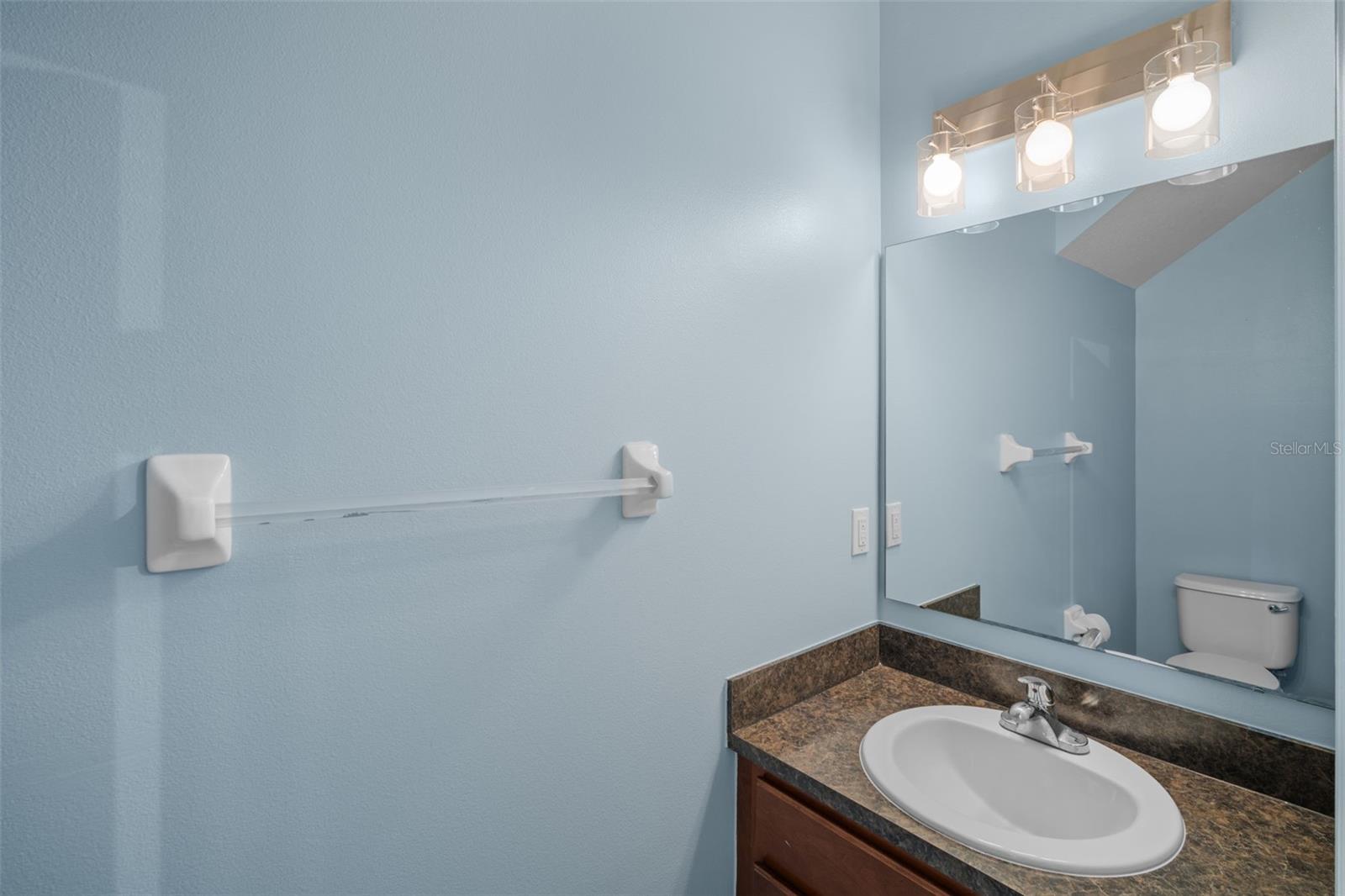 Image 21 of 53 For 2550 Revolution Street 104