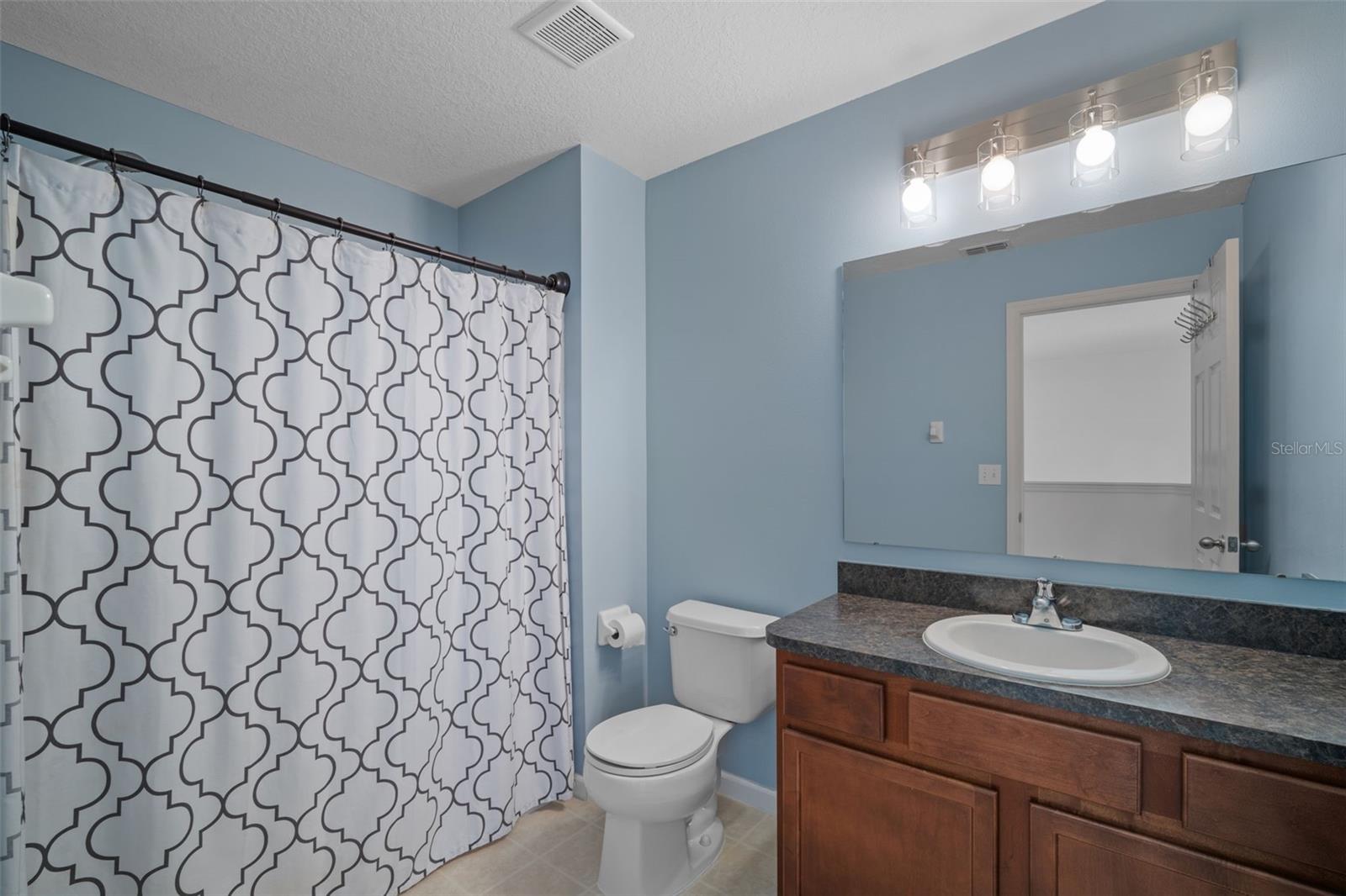 Image 32 of 53 For 2550 Revolution Street 104