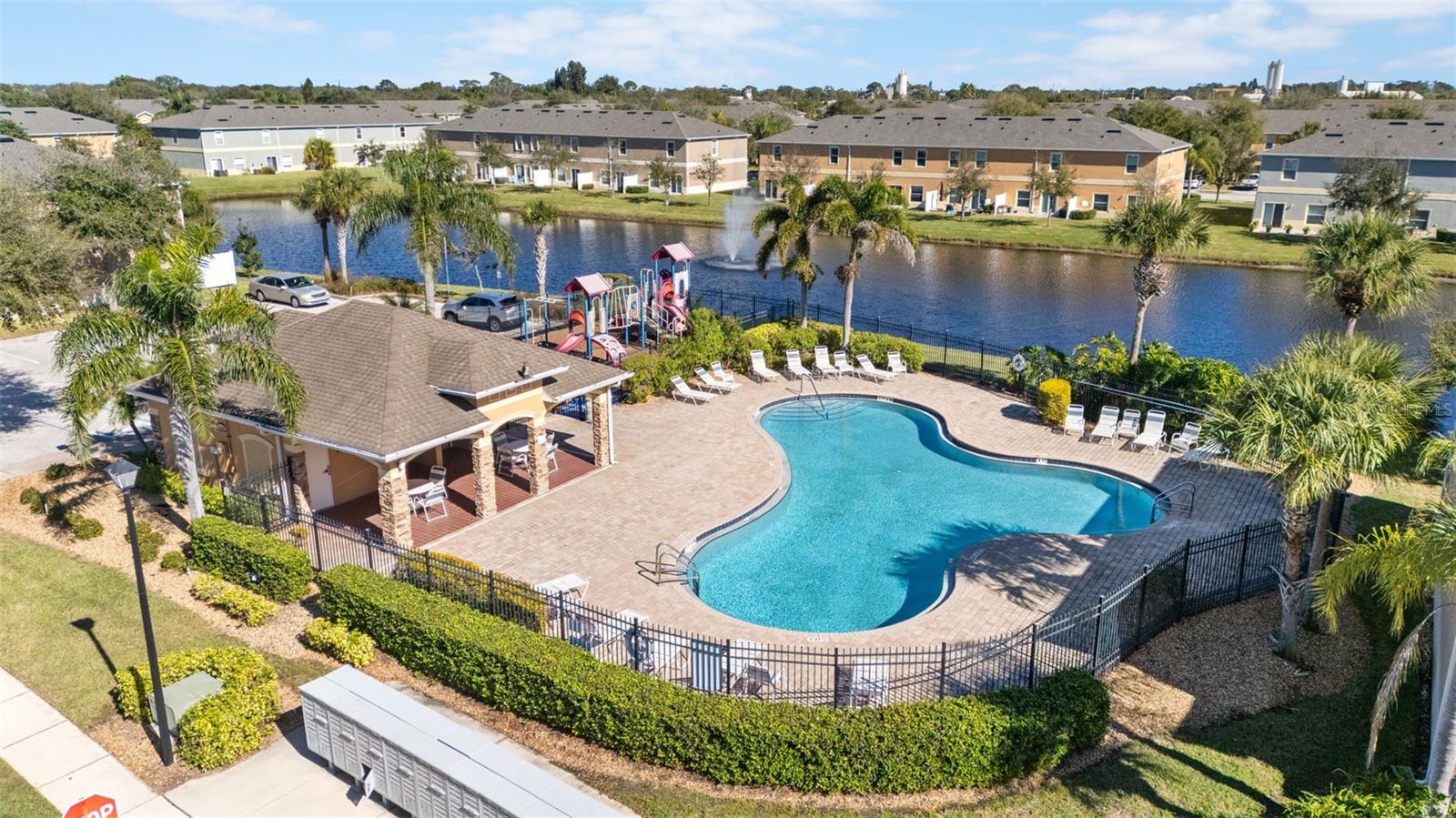 Image 47 of 53 For 2550 Revolution Street 104