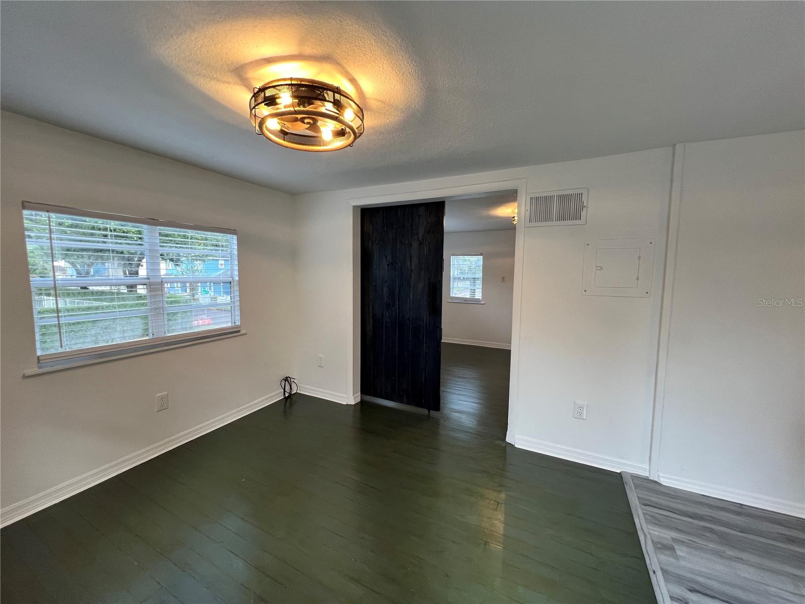 Image 2 of 14 For 1314 Gore Street B