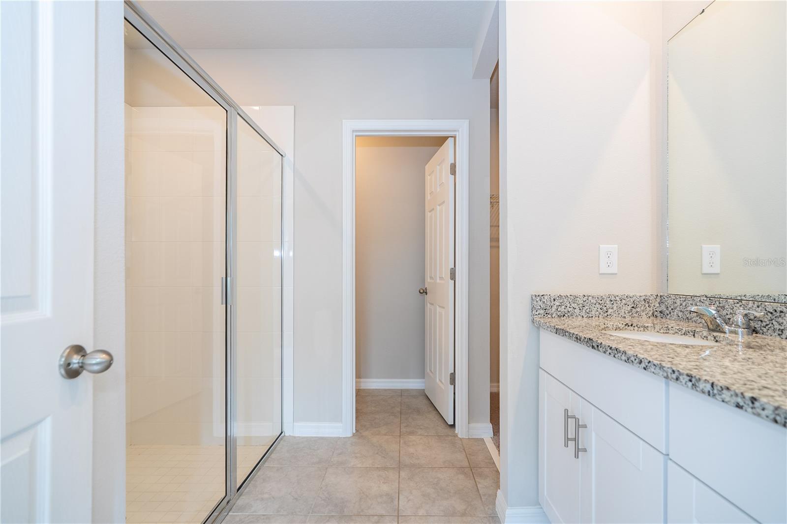 Image 15 of 94 For 632 Vista Villages Boulevard