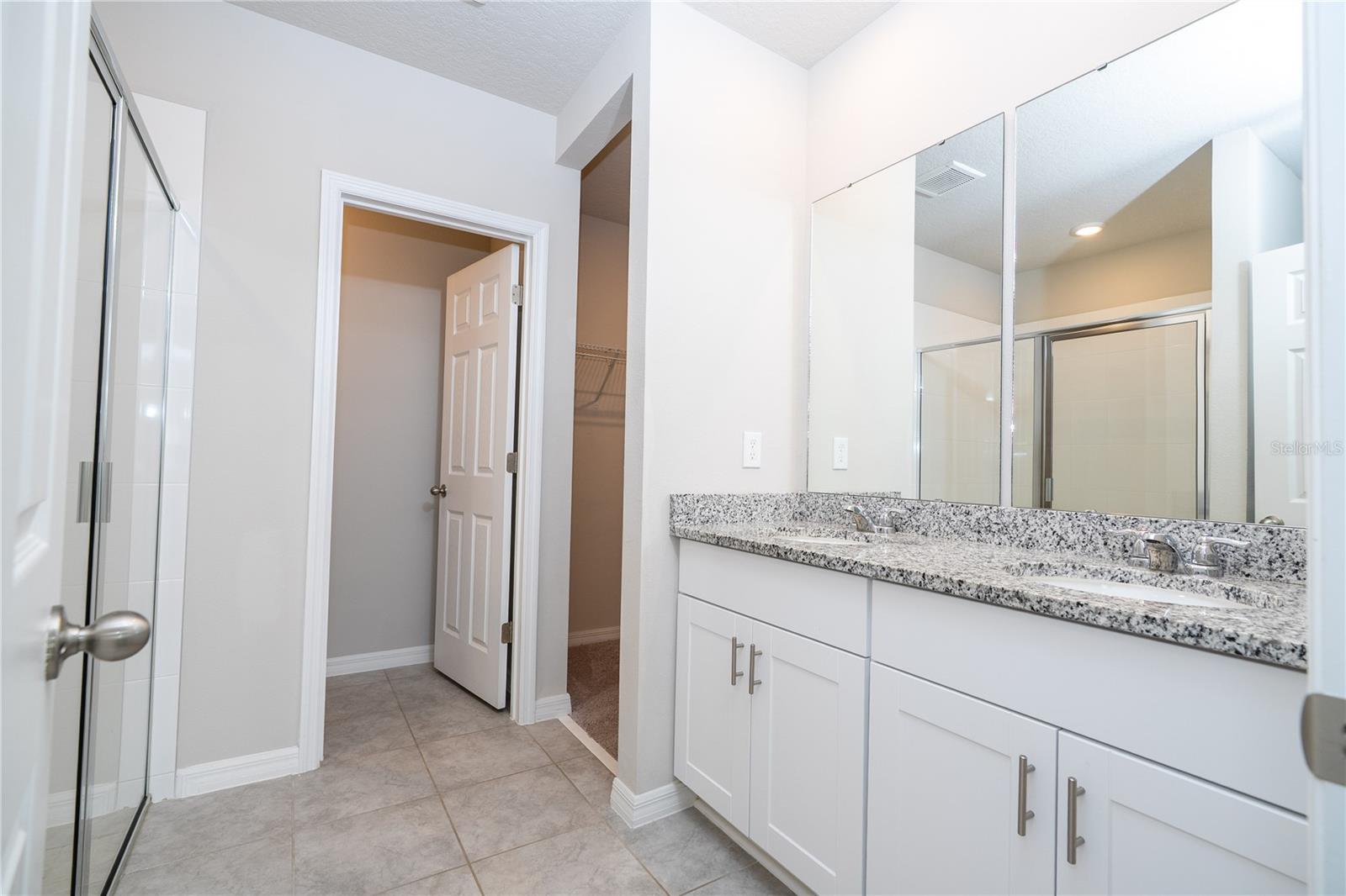 Image 16 of 94 For 632 Vista Villages Boulevard