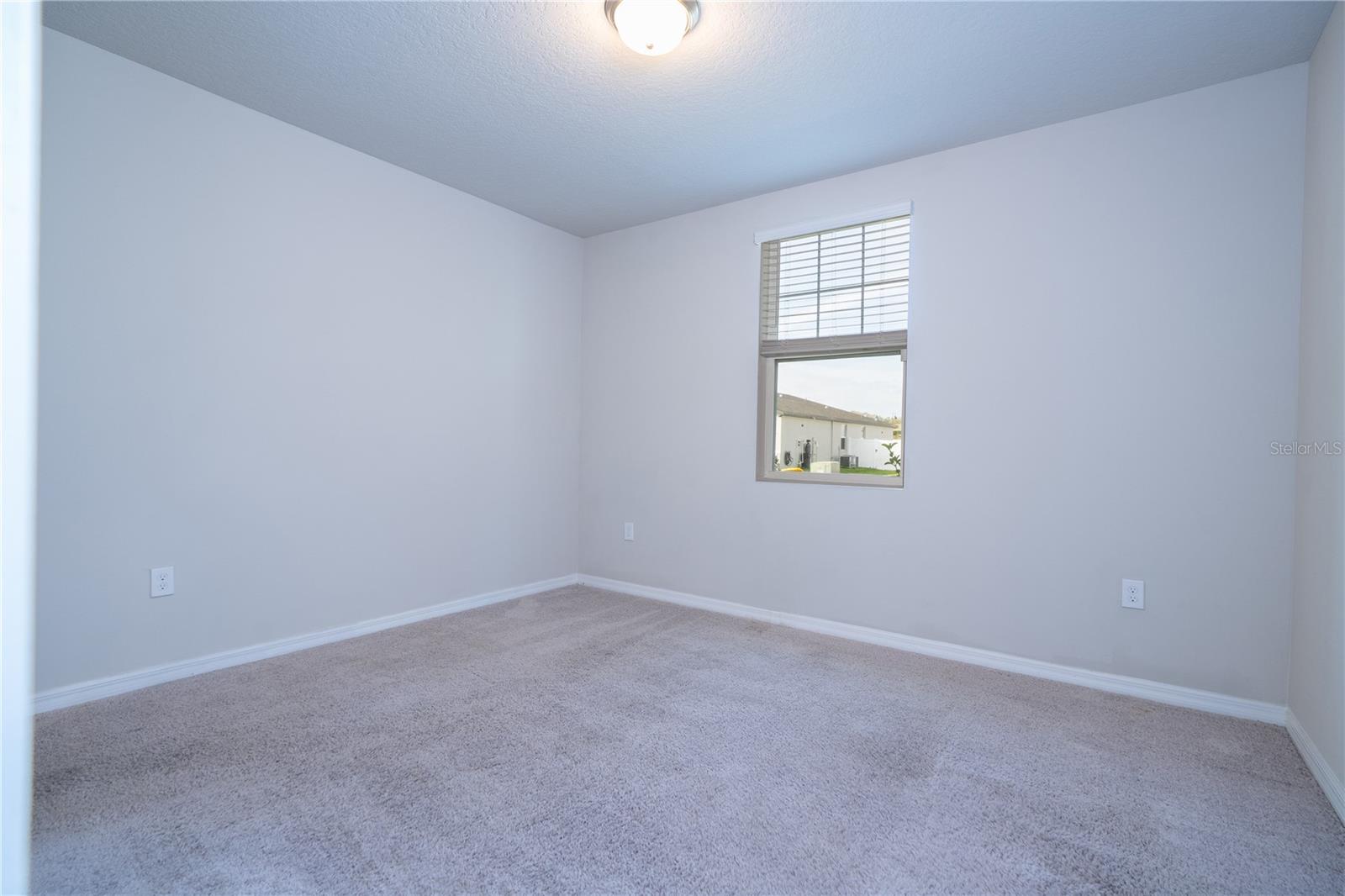 Image 47 of 94 For 632 Vista Villages Boulevard