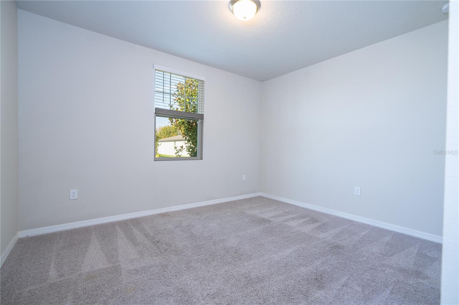 Image 50 of 94 For 632 Vista Villages Boulevard