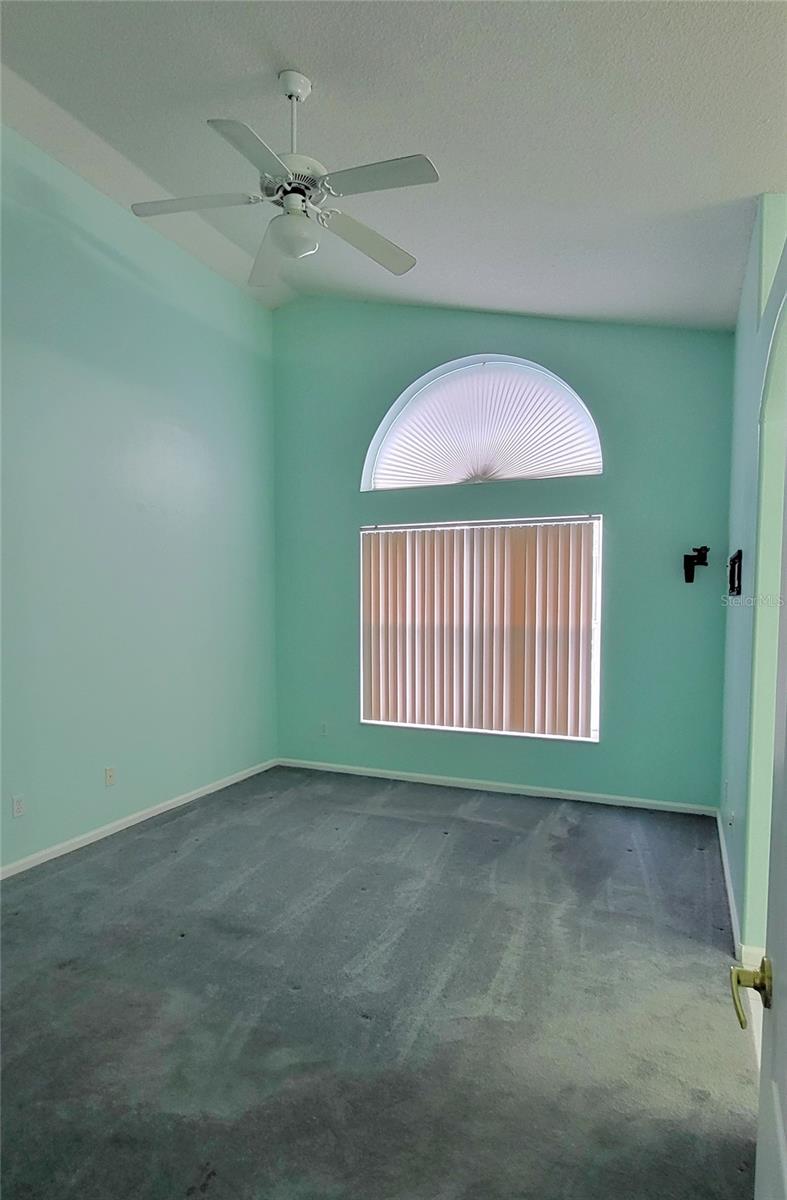 Image 25 of 49 For 15730 Autumn Glen Avenue