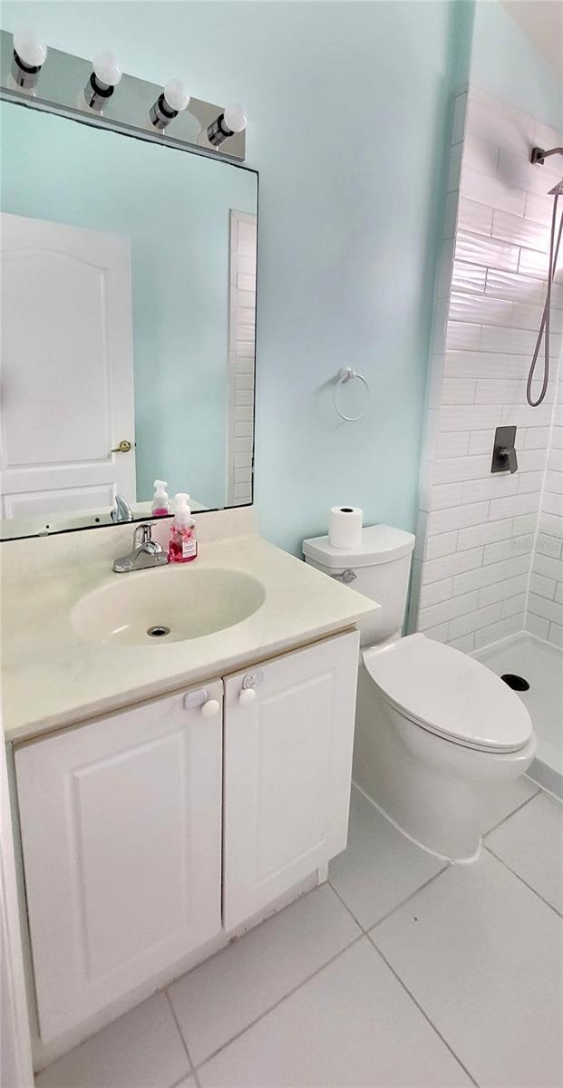 Image 33 of 49 For 15730 Autumn Glen Avenue