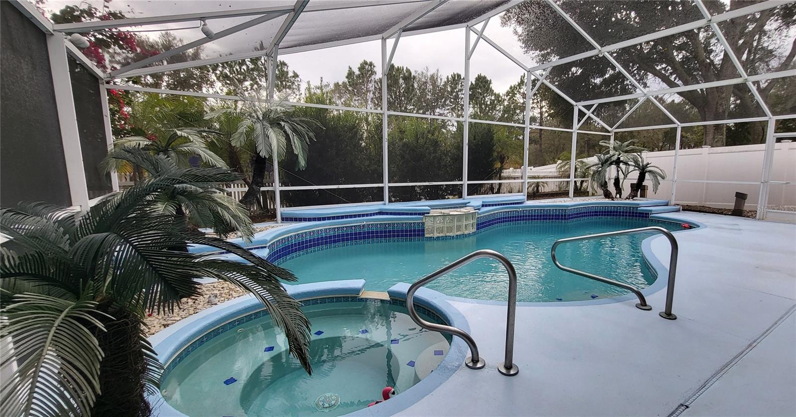 Image 9 of 49 For 15730 Autumn Glen Avenue