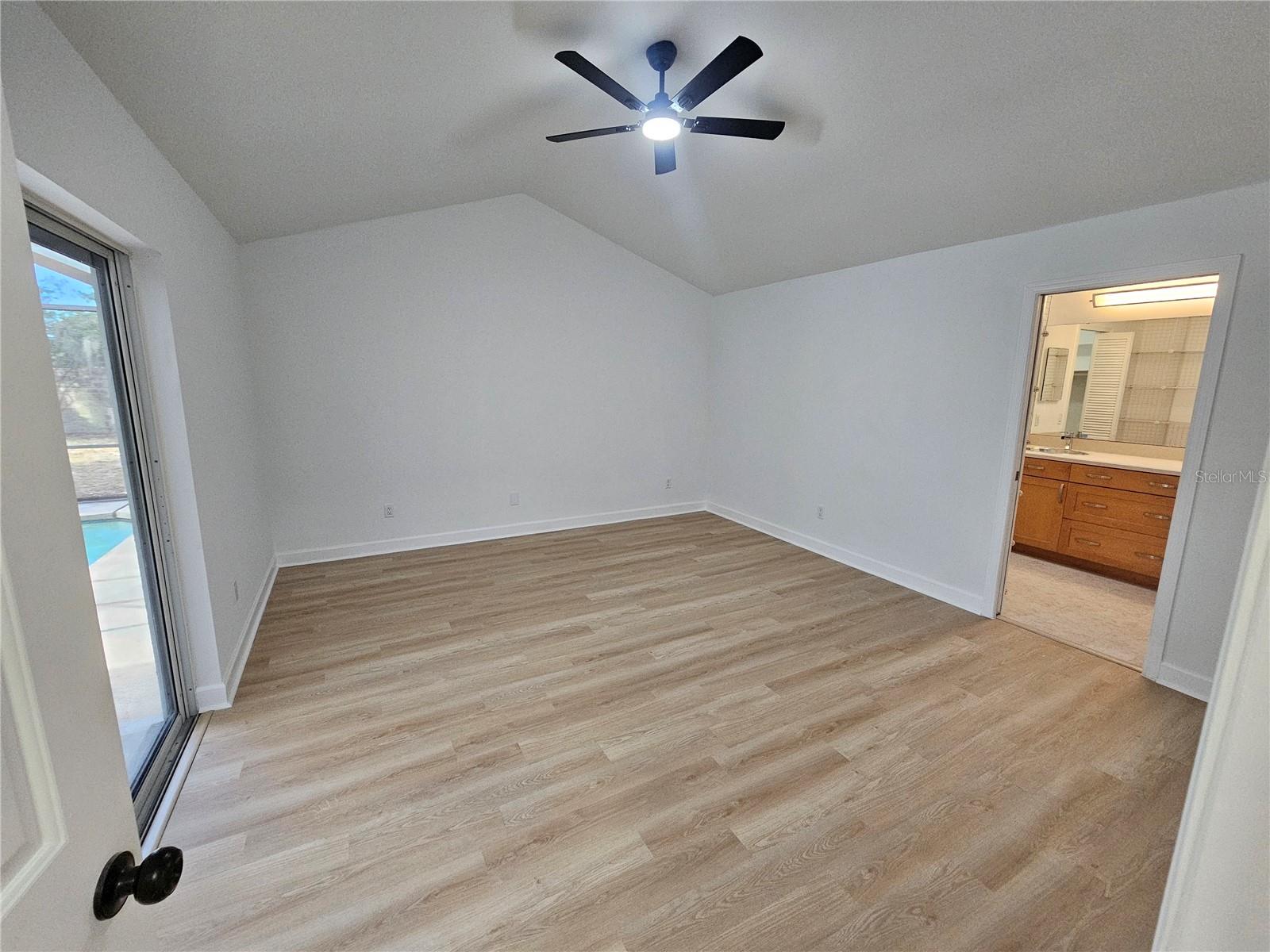 Image 13 of 20 For 149 Spring Chase Circle