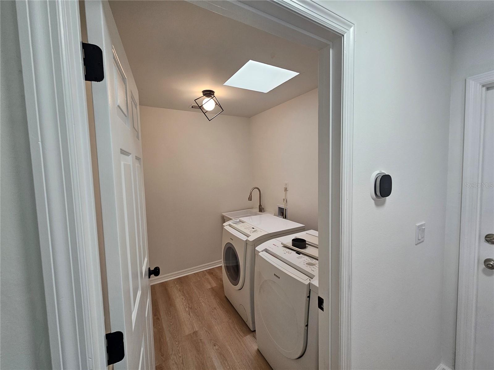 Image 14 of 20 For 149 Spring Chase Circle