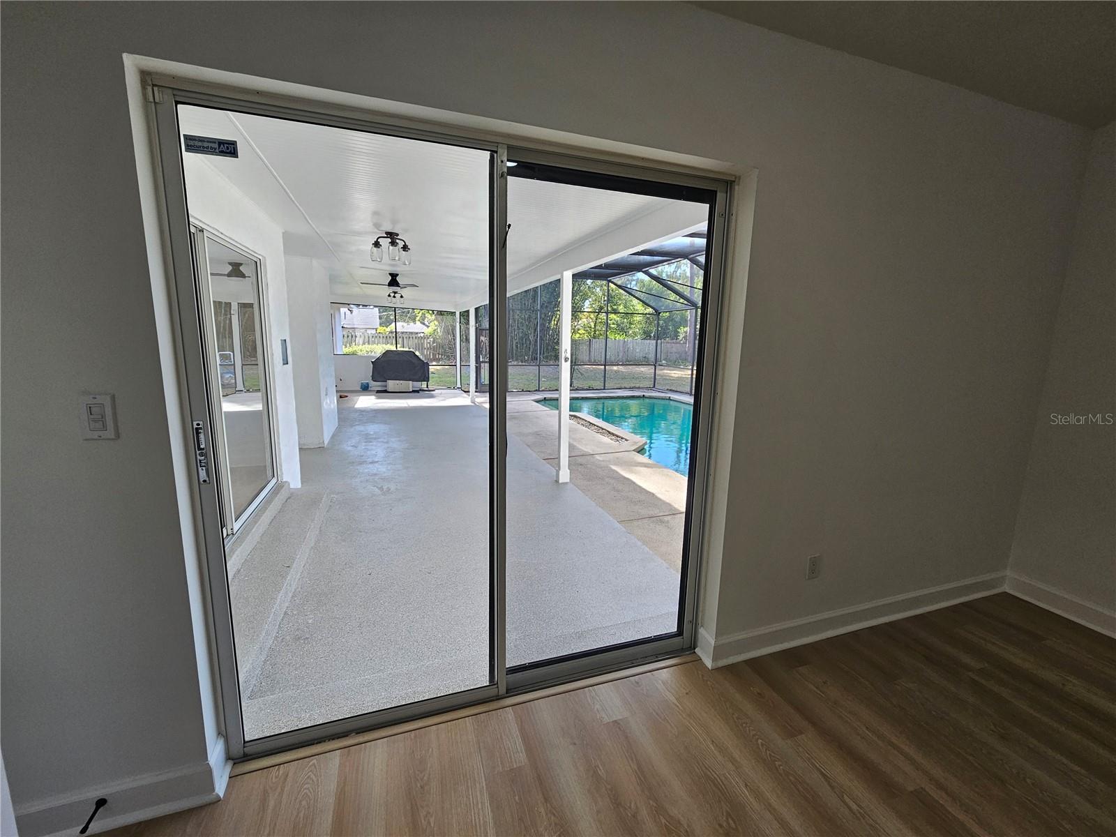 Image 15 of 20 For 149 Spring Chase Circle