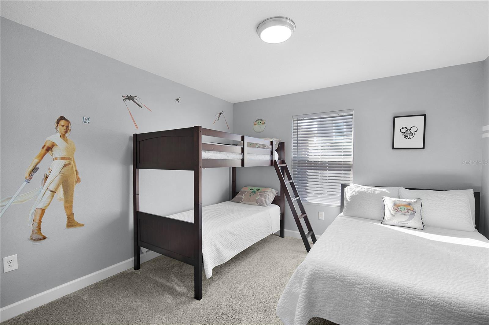 Image 28 of 50 For 1120 Challenge Drive