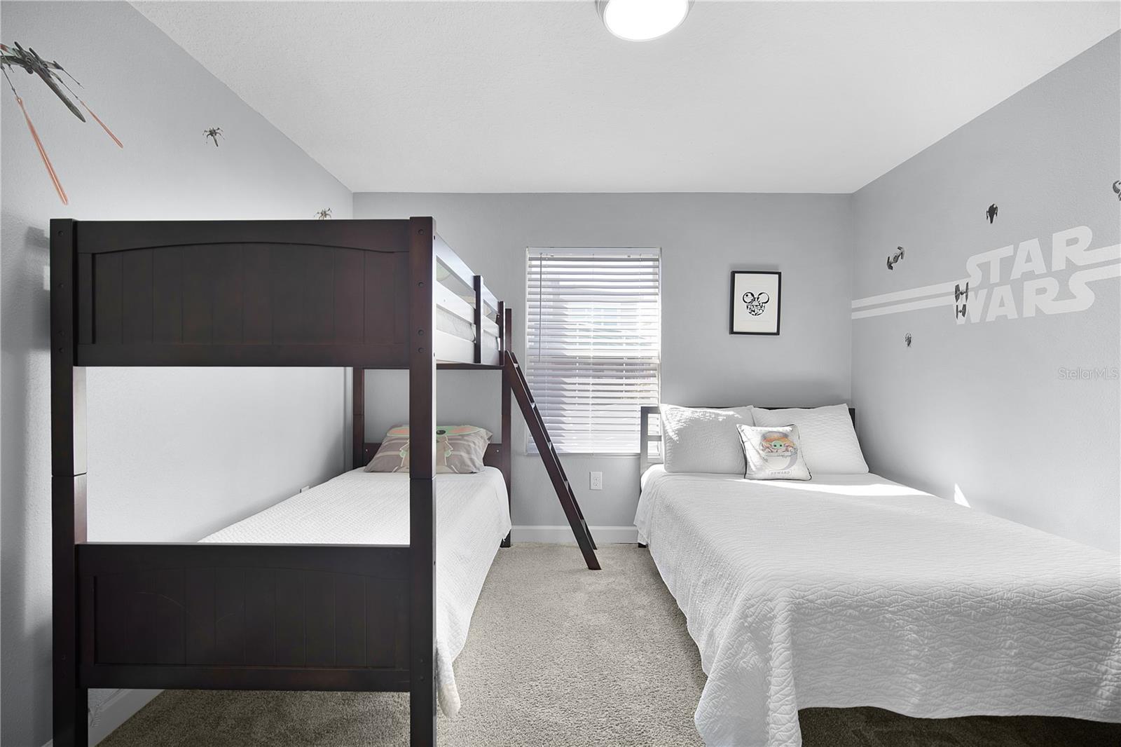 Image 29 of 50 For 1120 Challenge Drive