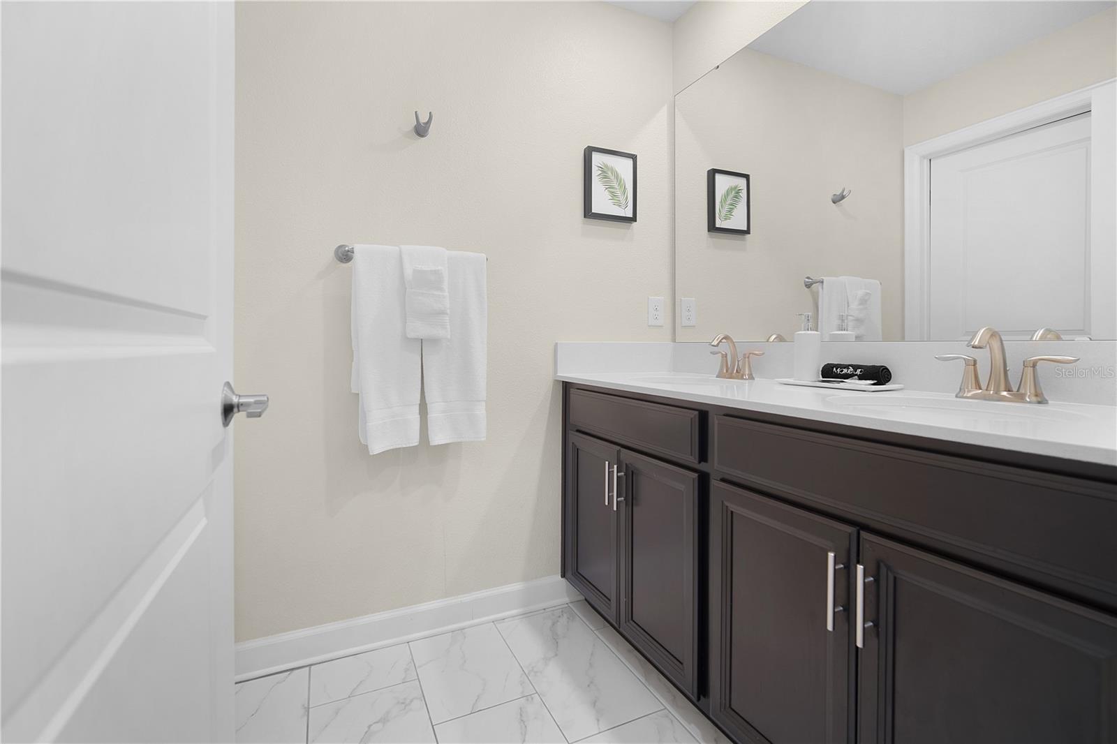 Image 31 of 50 For 1120 Challenge Drive