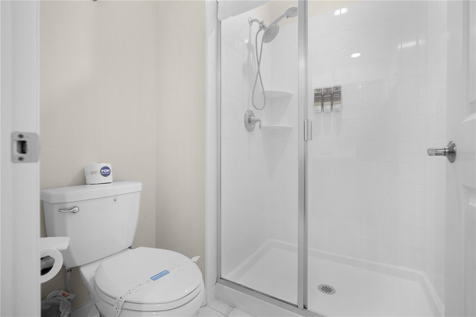 Image 32 of 50 For 1120 Challenge Drive